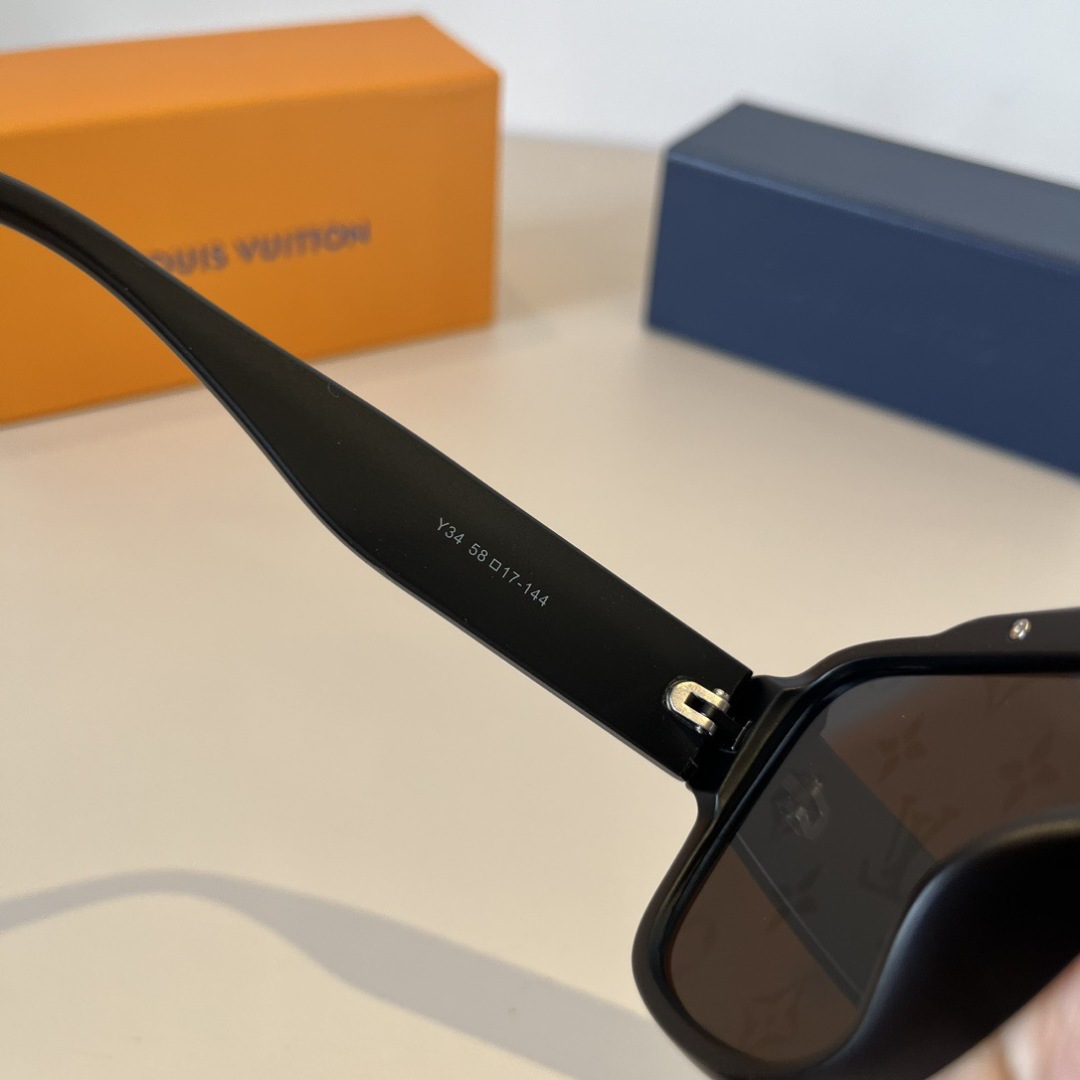 [TOP] Louis Vuitton LV Sunglasses - 2 Colors