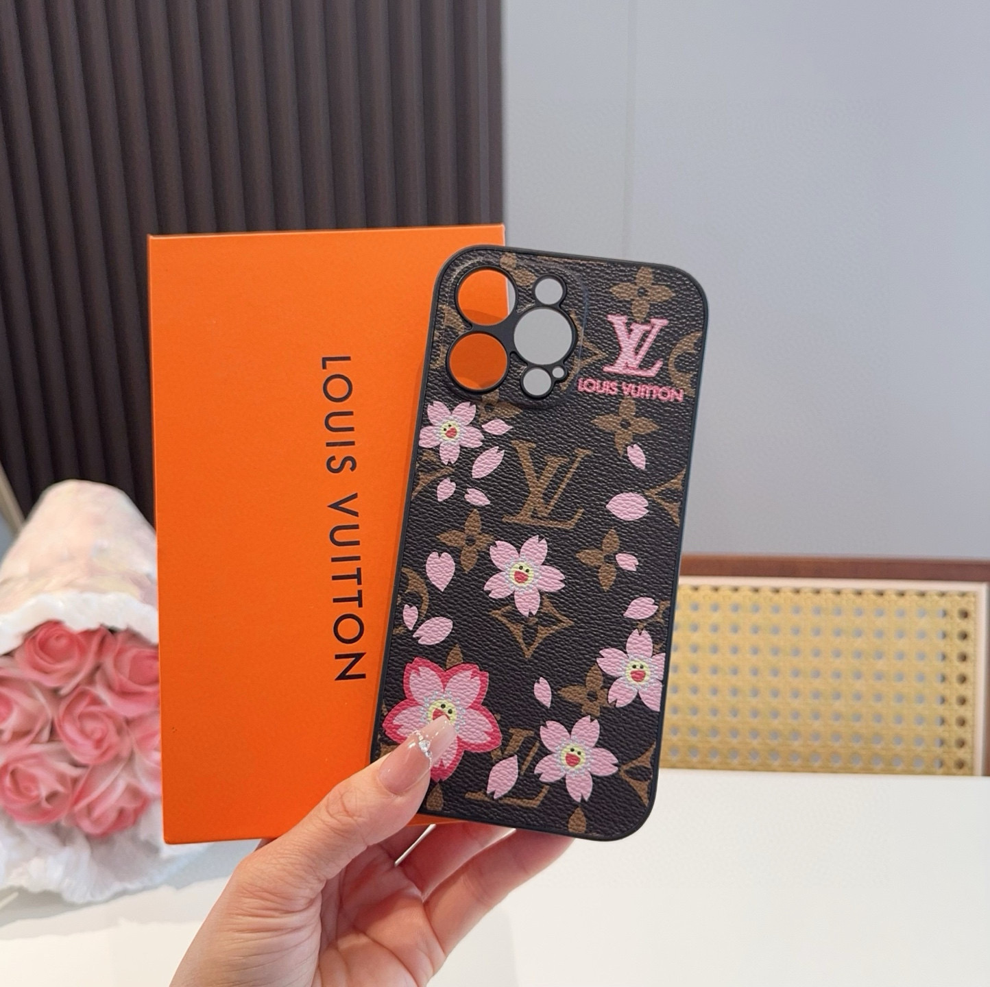 [TOP] Louis Vuitton LV Phone Case with Cherry Blossom Pattern - Brown