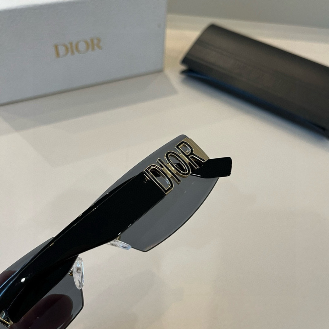 [TOP] Christian Dior Sunglasses - 3 Colors