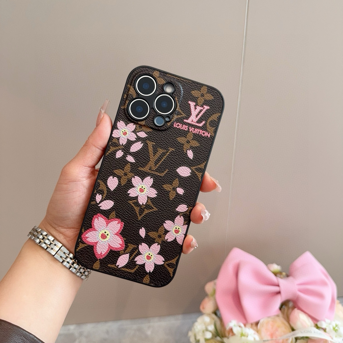 [TOP] Louis Vuitton LV Phone Case with Cherry Blossom Pattern - Brown