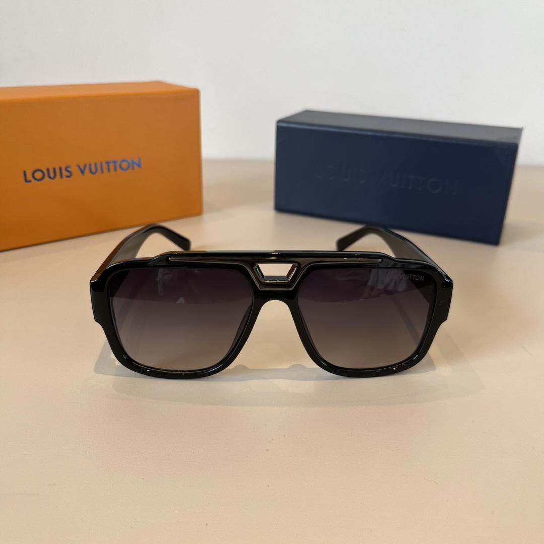 [TOP] Louis Vuitton LV Sunglasses - 2 Colors
