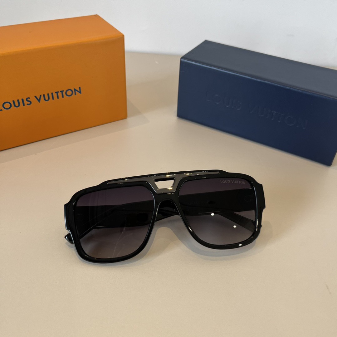[TOP] Louis Vuitton LV Sunglasses - 2 Colors