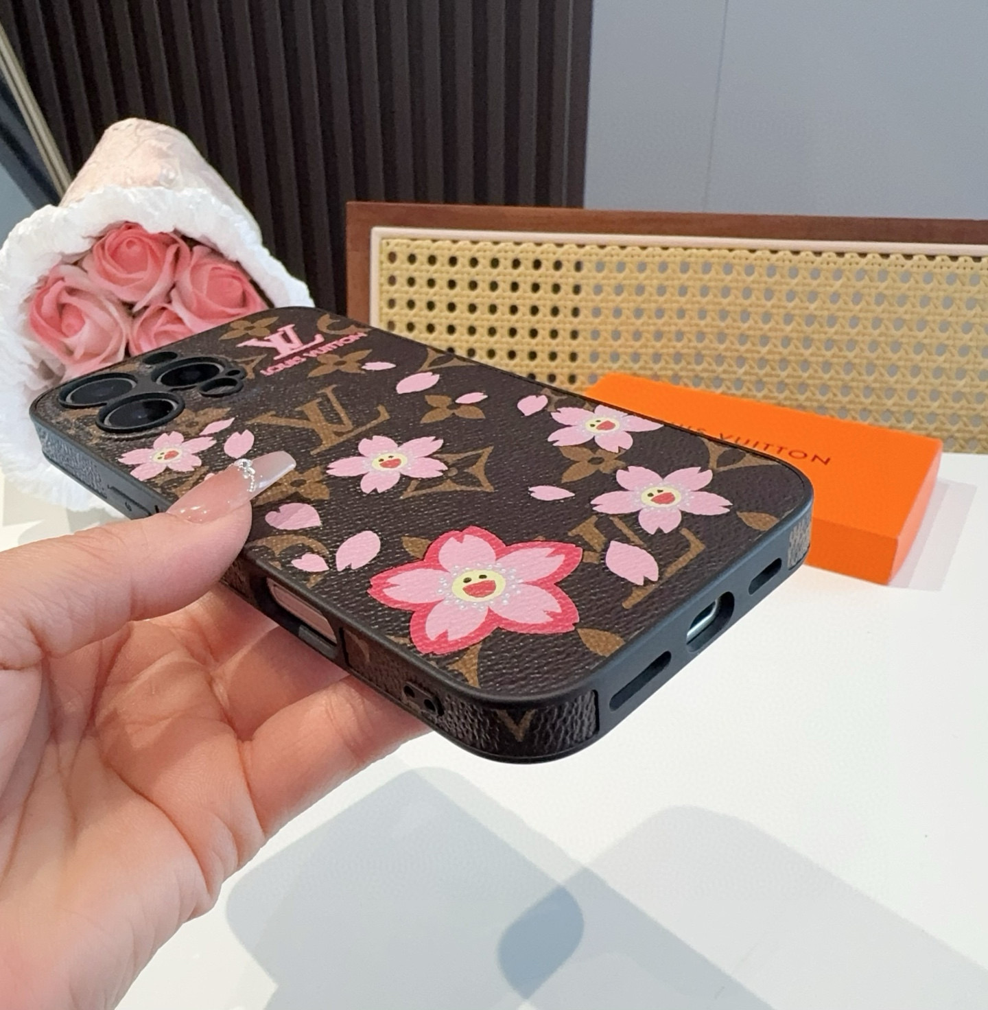 [TOP] Louis Vuitton LV Phone Case with Cherry Blossom Pattern - Brown