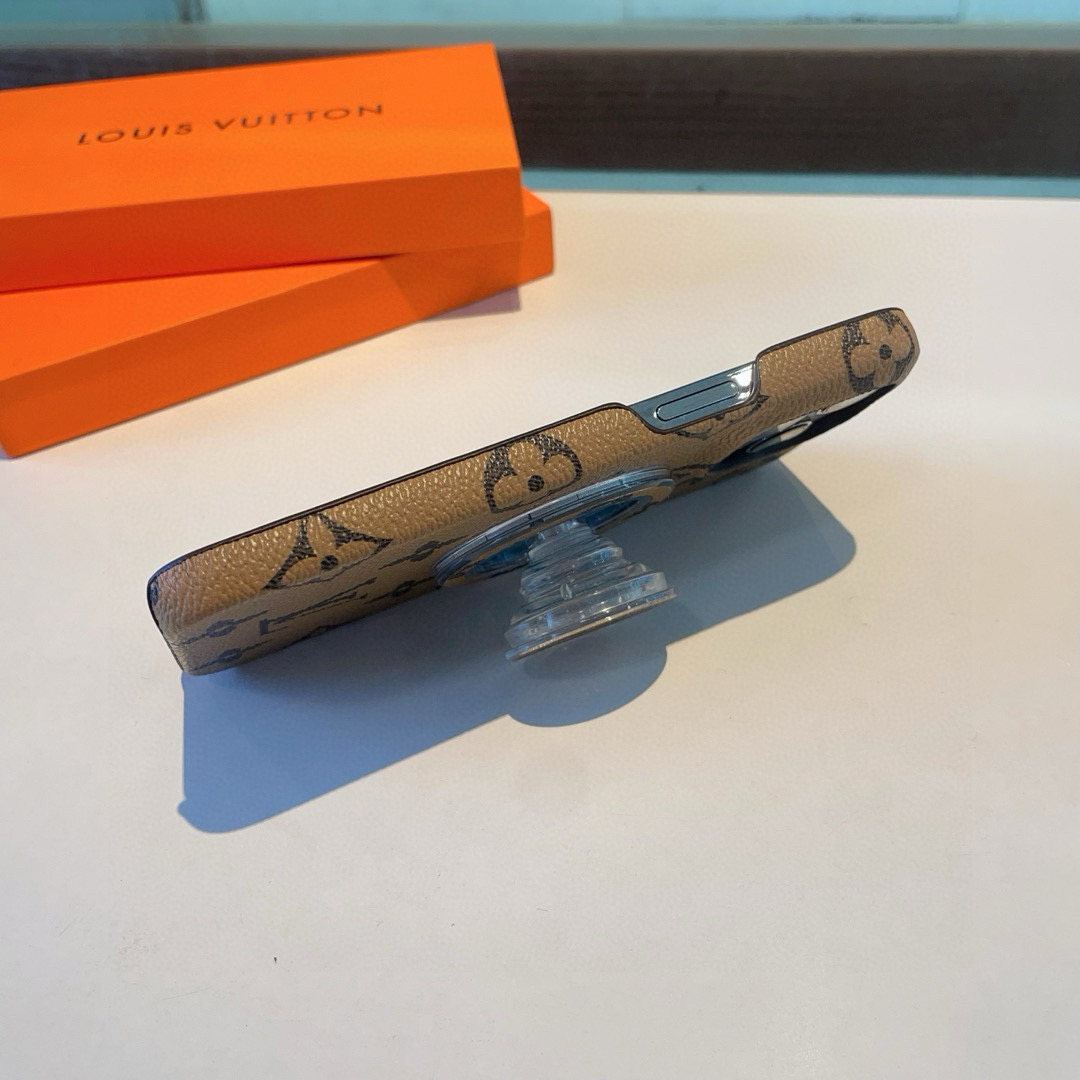 [TOP] Louis Vuitton LV Phone Case - 2 Colors
