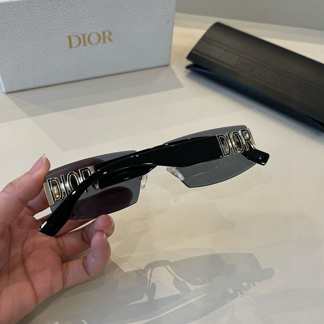 [TOP] Christian Dior Sunglasses - 3 Colors