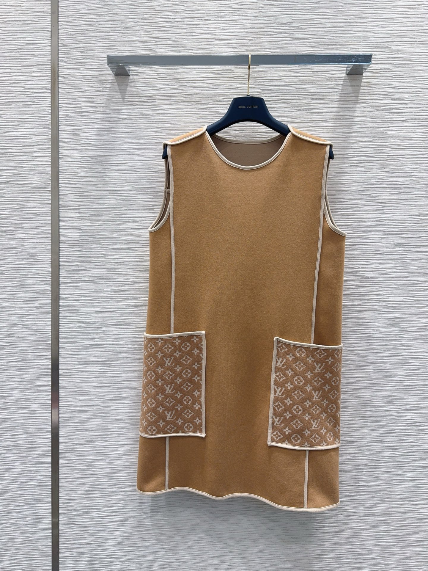 [TOP] Louis Vuitton LV Dress - 2 Color