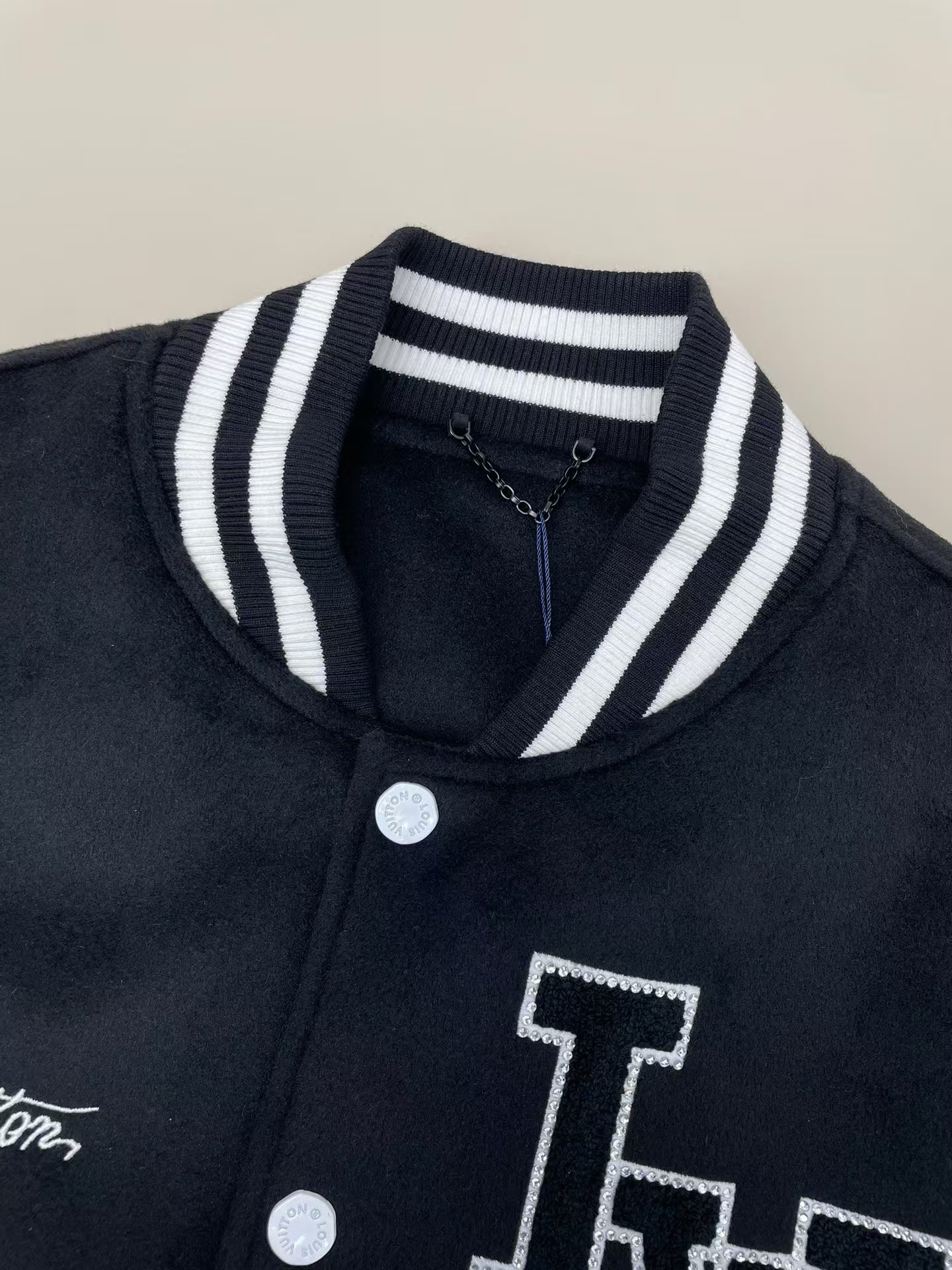 [TOP] Louis Vuitton LV Men's/Women's Jacket - Black