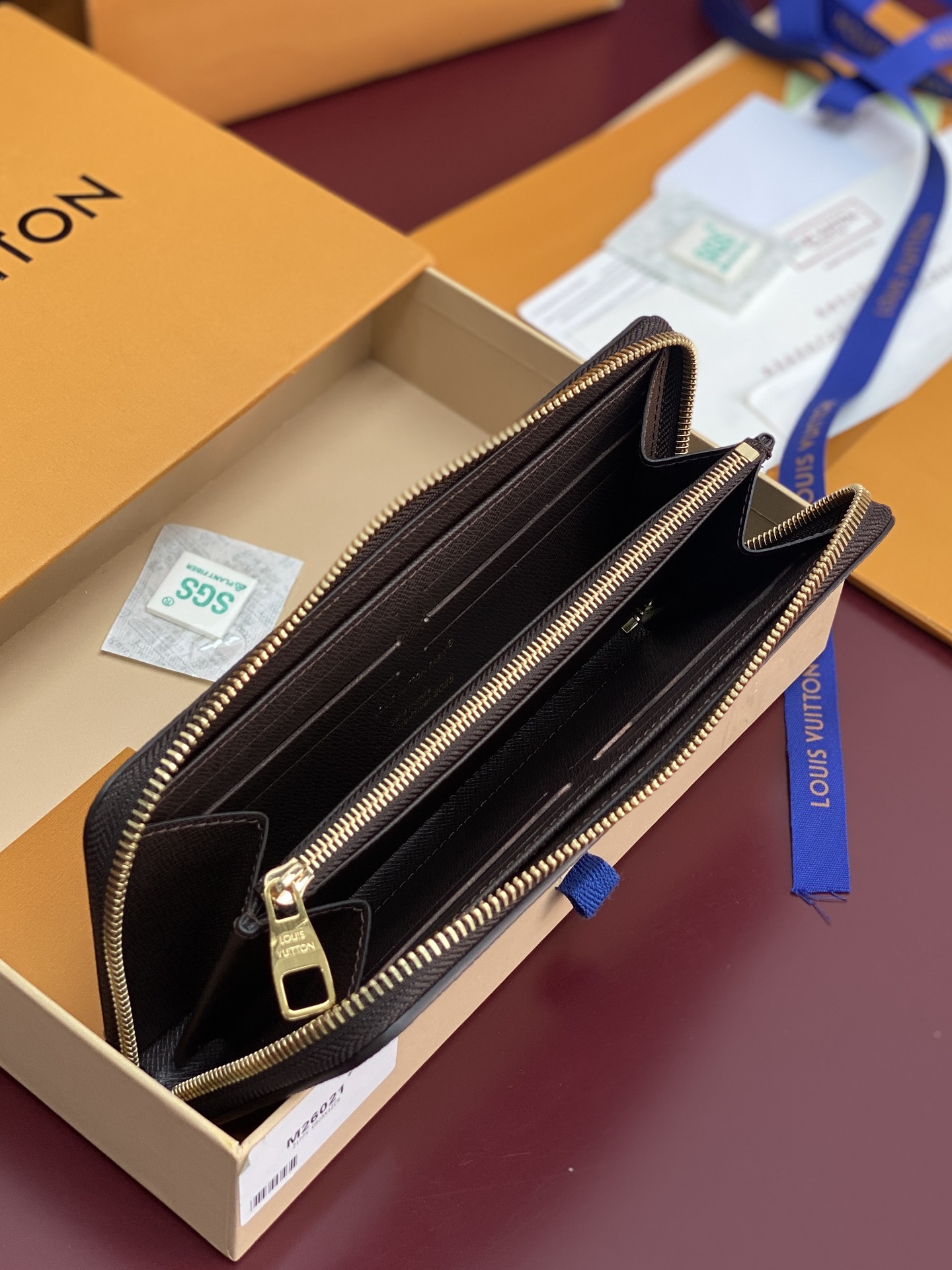 [TOP] Louis Vuitton LV Monogram Landscape Zip Wallet 19.5x10.5x2.5cm - Brown