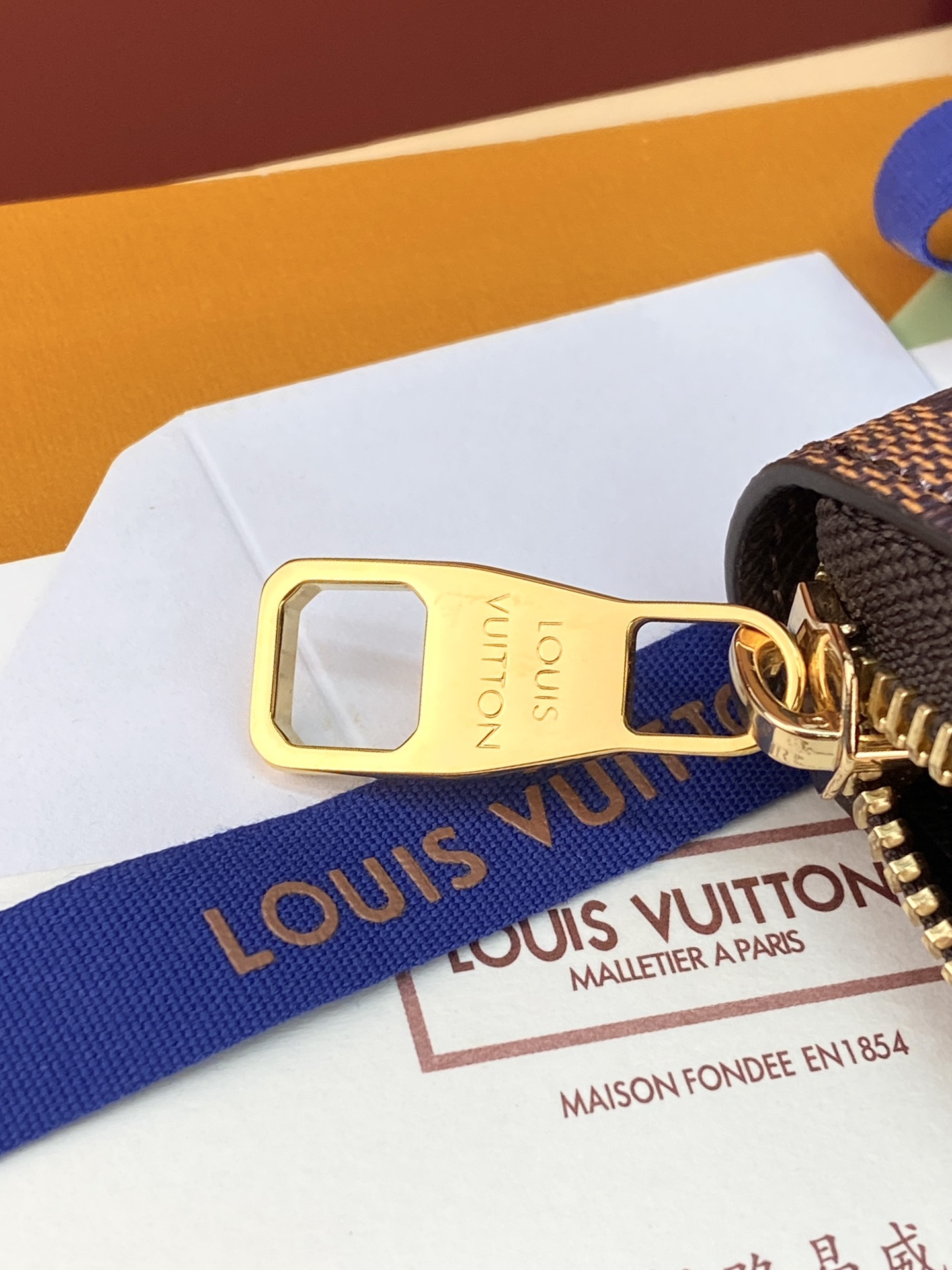 [TOP] Louis Vuitton LV Monogram Landscape Zip Wallet 19.5x10.5x2.5cm - Brown