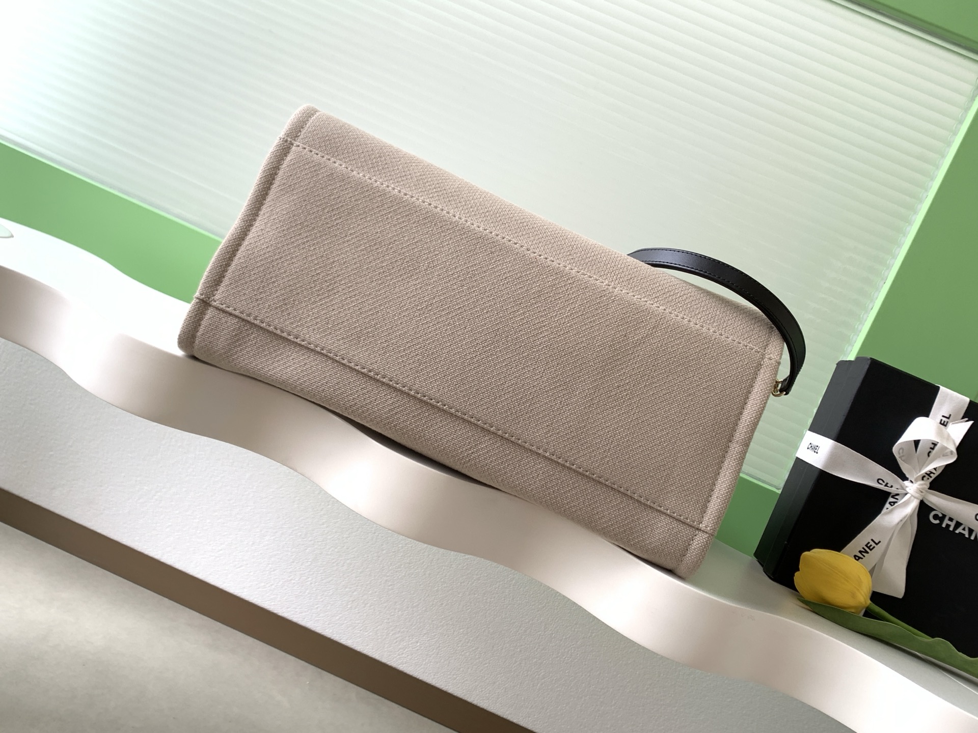 [TOP] CHANEL Beach Bag 38cm -  Beige