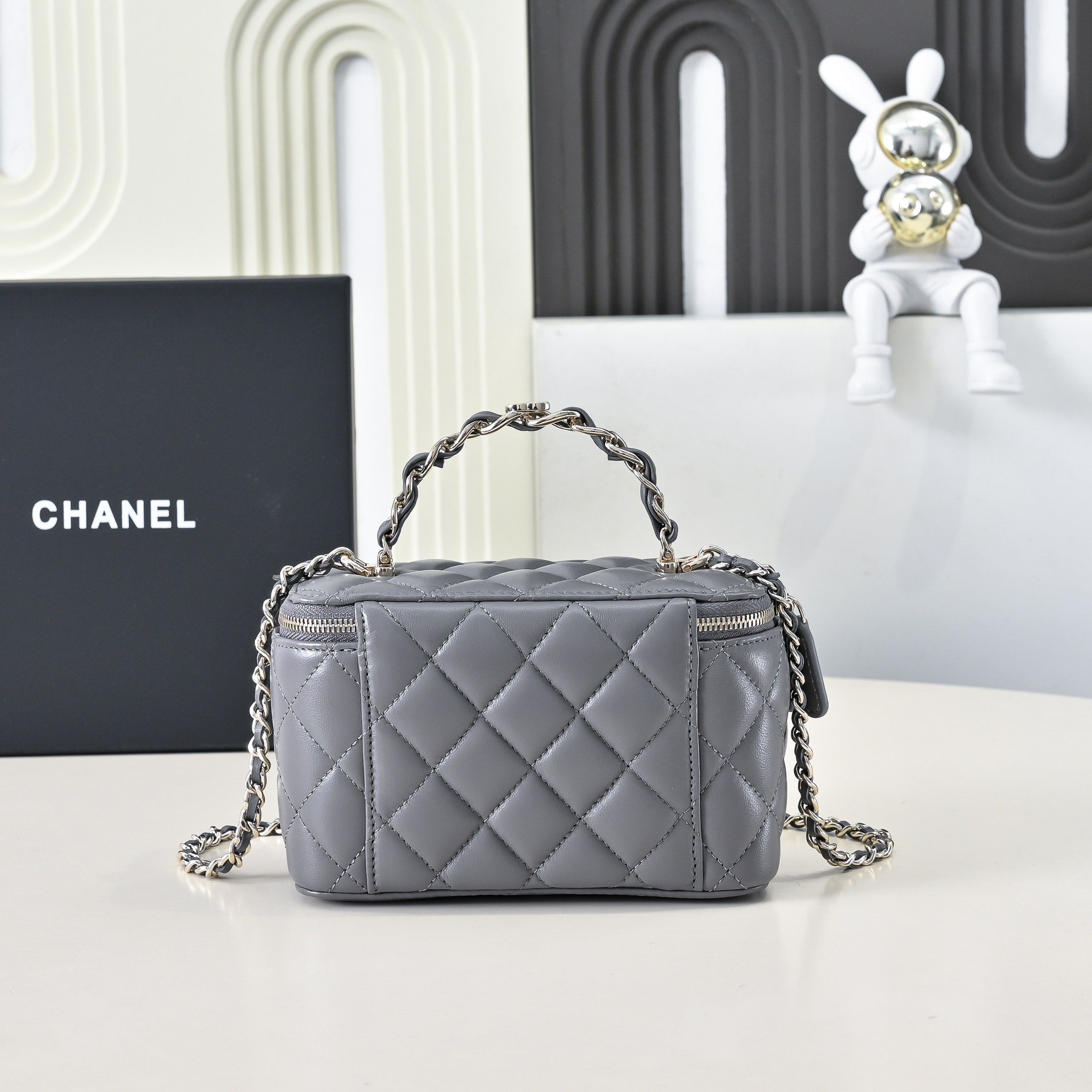 [TOP] CHANEL Vanity Case Bag 17cm - Gray