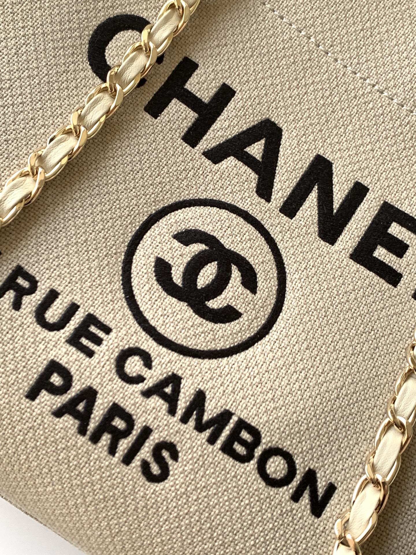 [TOP] CHANEL Beach Bag 38cm -  Beige