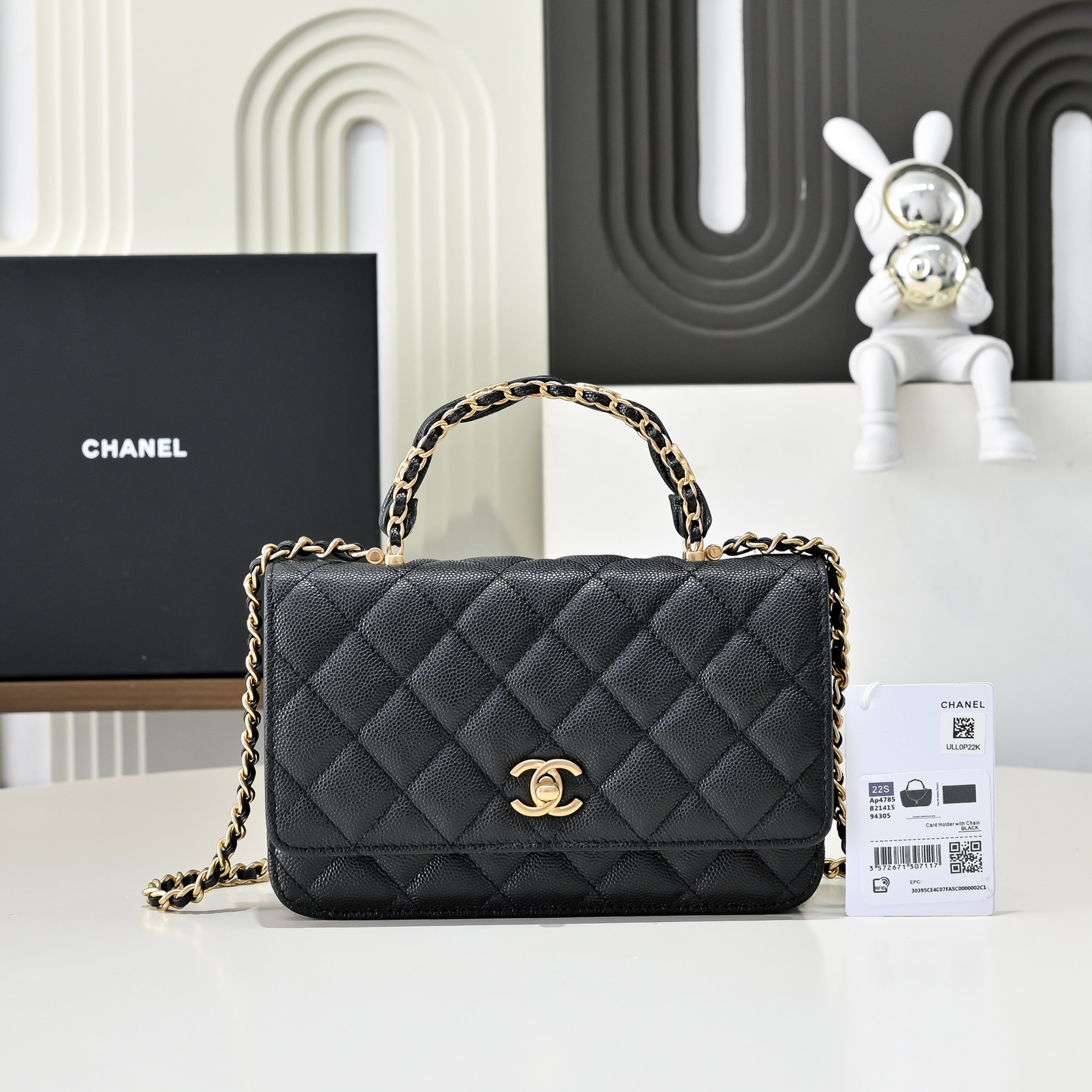 [TOP] CHANEL WOC Bag with CC Logo Handle Calfskin 19 cm - 5 Color
