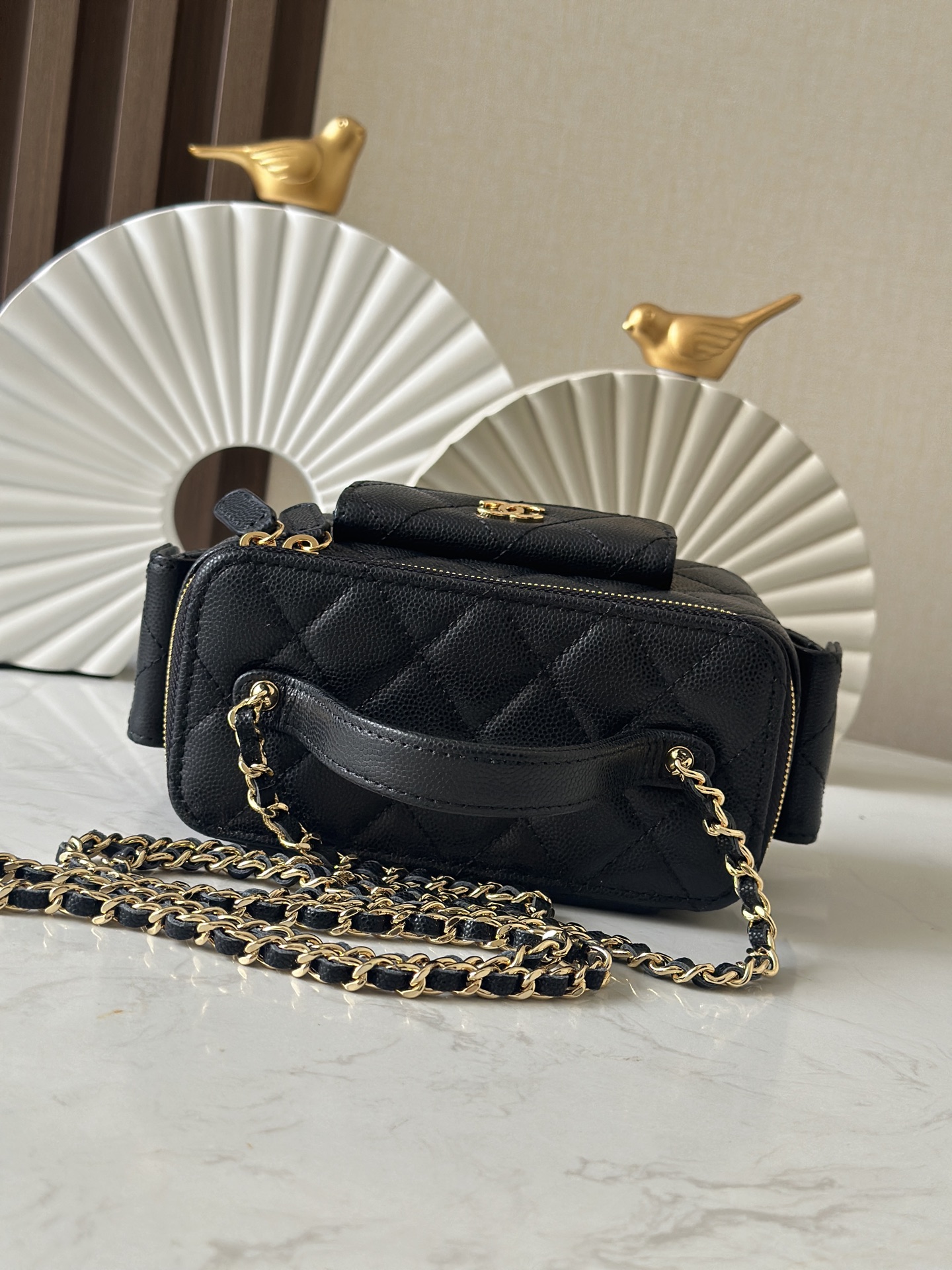 [TOP] CHANEL Vanity Case Bag 17cm - Black
