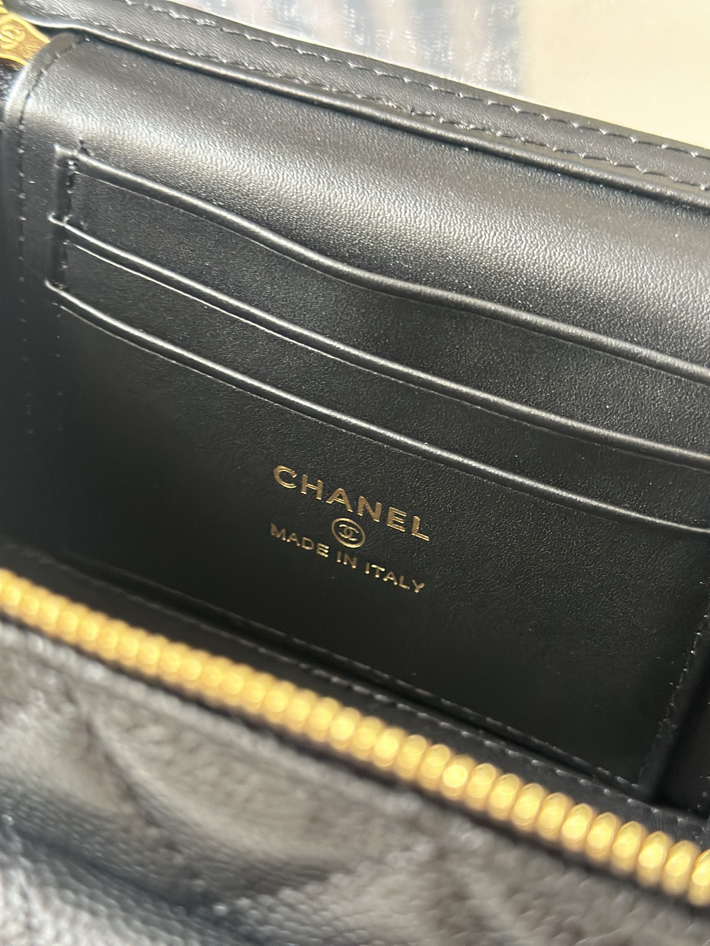 [TOP] CHANEL Vanity Case Bag 17cm - Black
