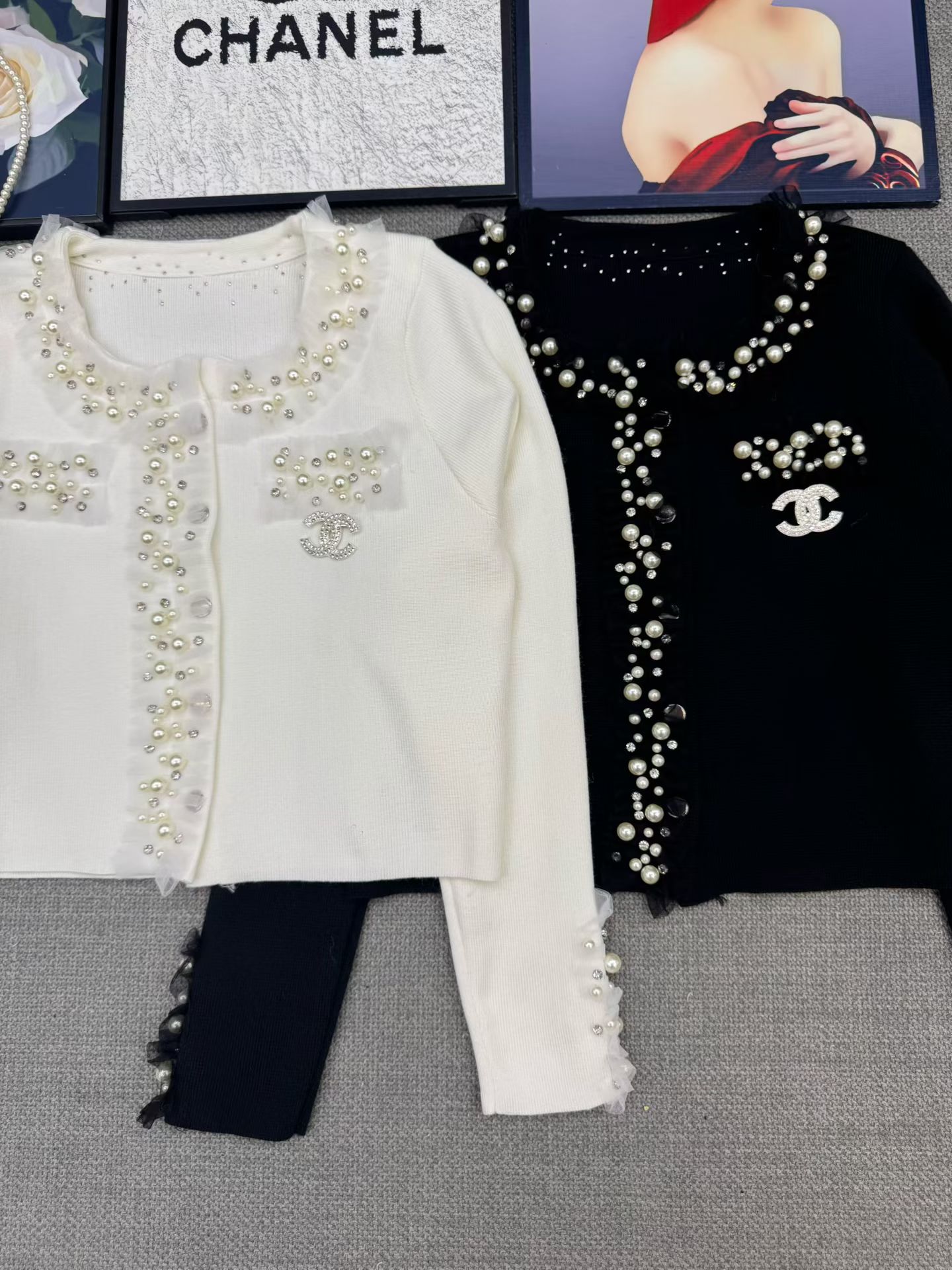 [TOP] CHANEL Knitted Cardigan -  2 Colors