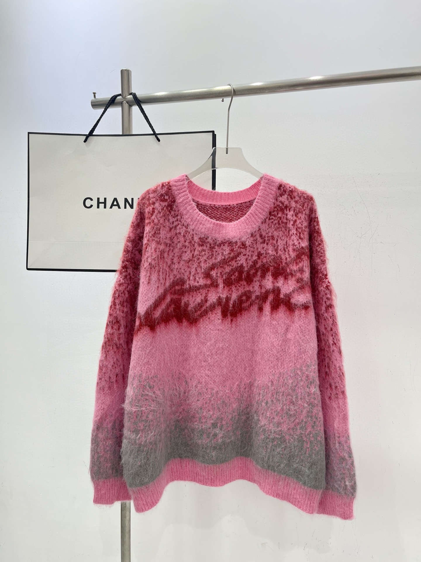 [TOP] Yves Saint Laurent YSL Sweater - Pink