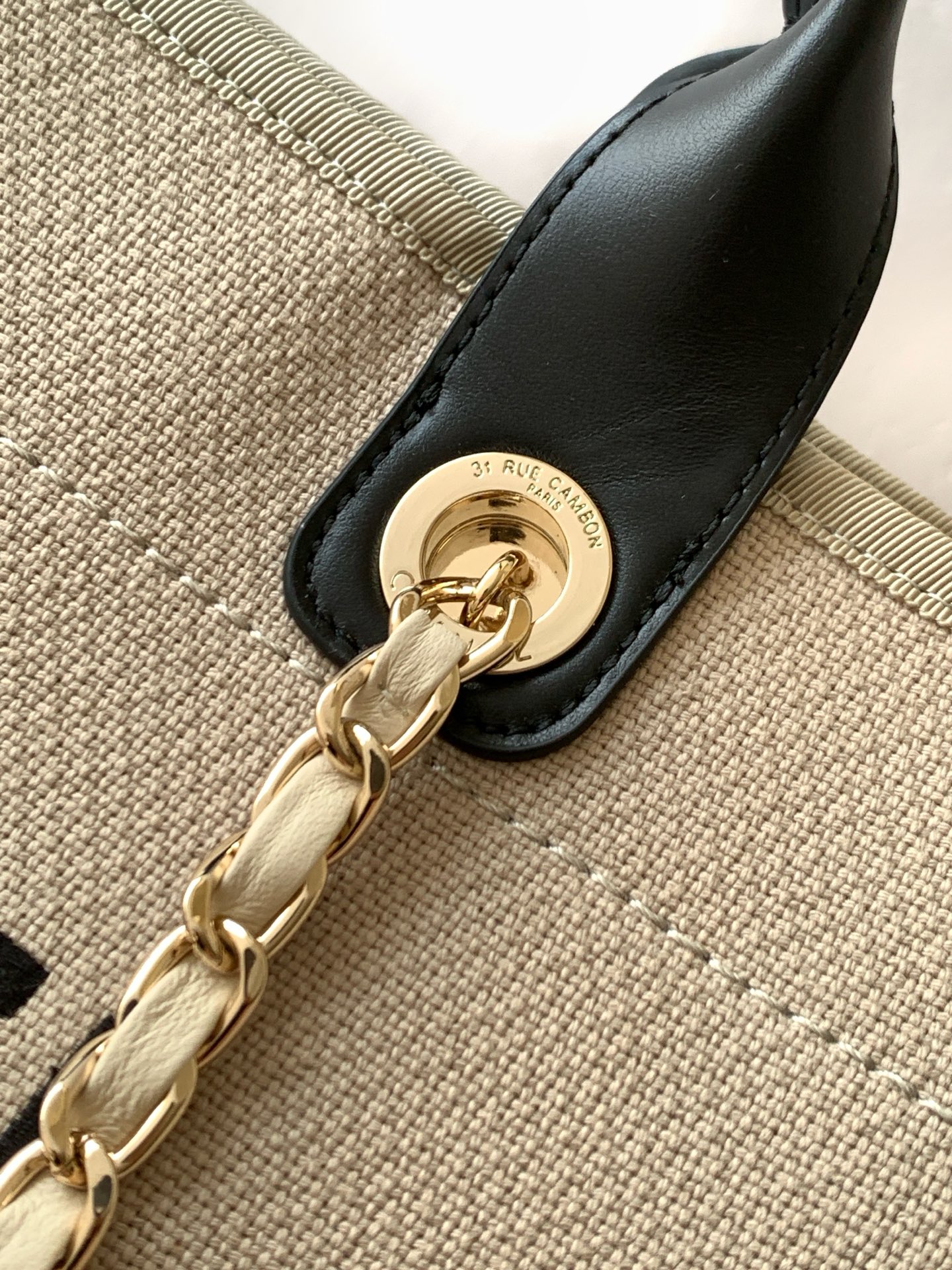 [TOP] CHANEL Beach Bag 38cm -  Beige