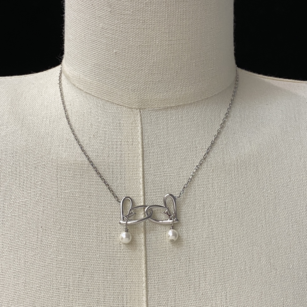 [TOP] Louis Vuitton LV Necklace - 2 Colors