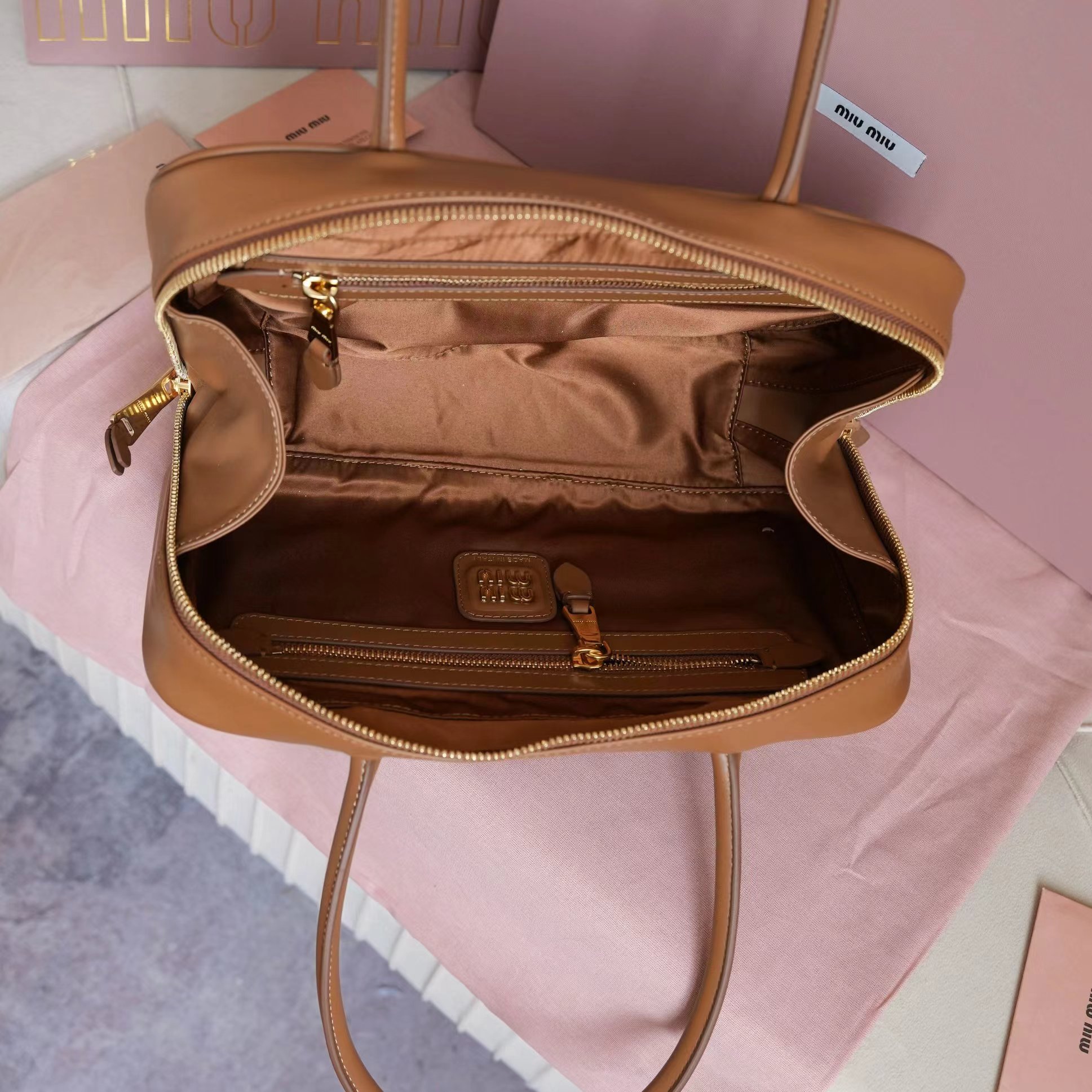 [TOP] Miu Miu Bag Cowhide 29*17*9cm - Brown