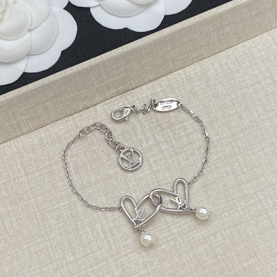 [TOP] Louis Vuitton LV Bracelet - 2 Colour