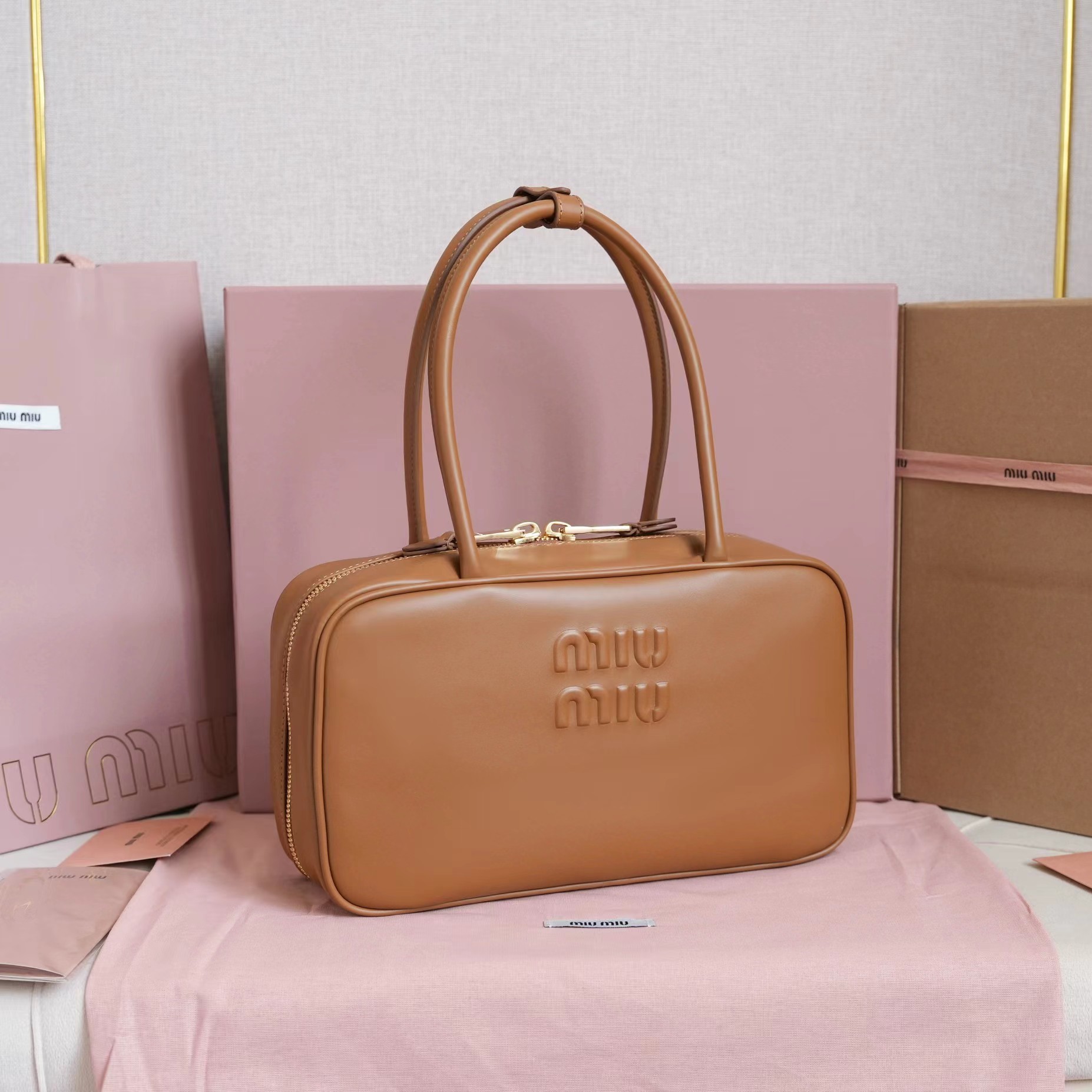 [TOP] Miu Miu Bag Cowhide 29*17*9cm - Brown