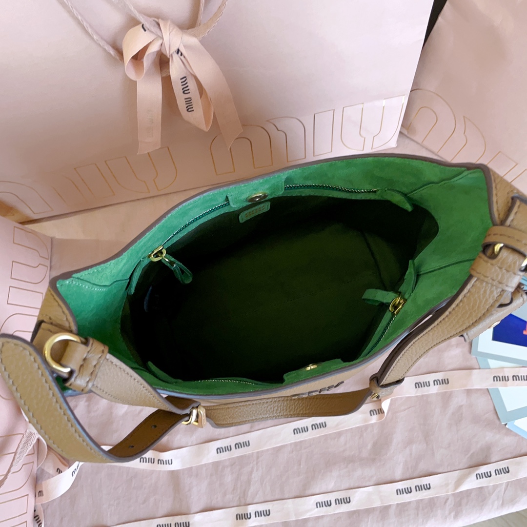 [TOP] Miu Miu Tote Bag  28X 22.5X 12cm - Brown