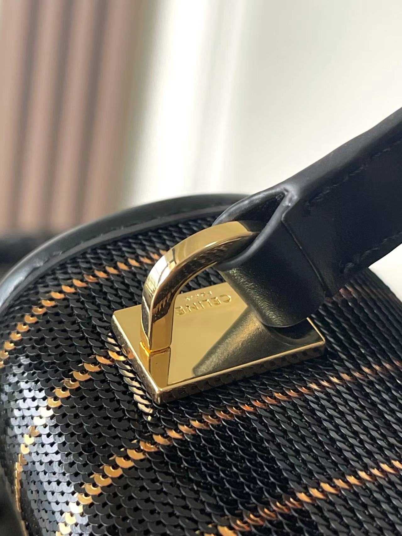 [TOP] CELINE Sequins Bag 18.5x13x6cm - Black