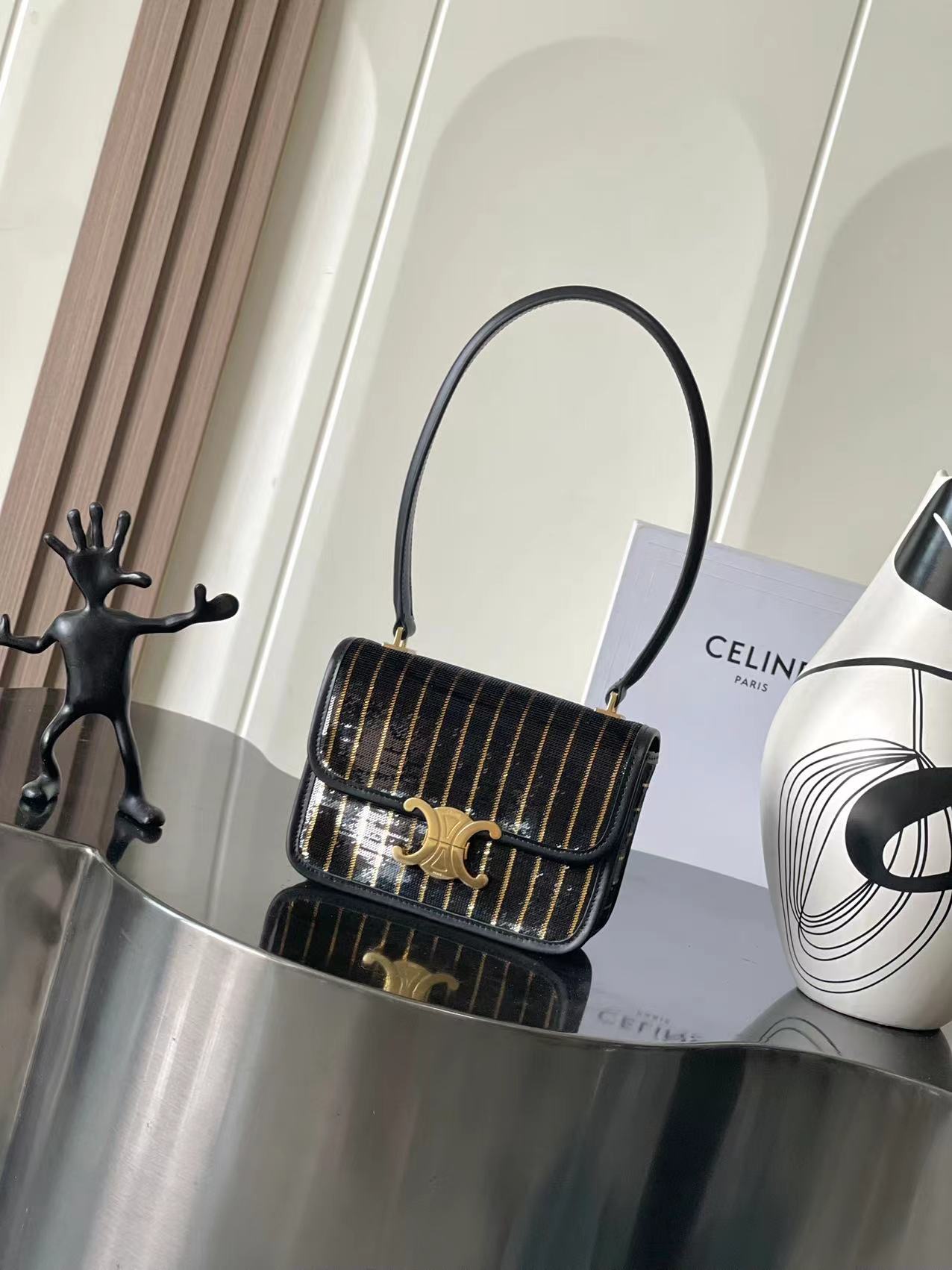 [TOP] CELINE Sequins Bag 18.5x13x6cm - Black