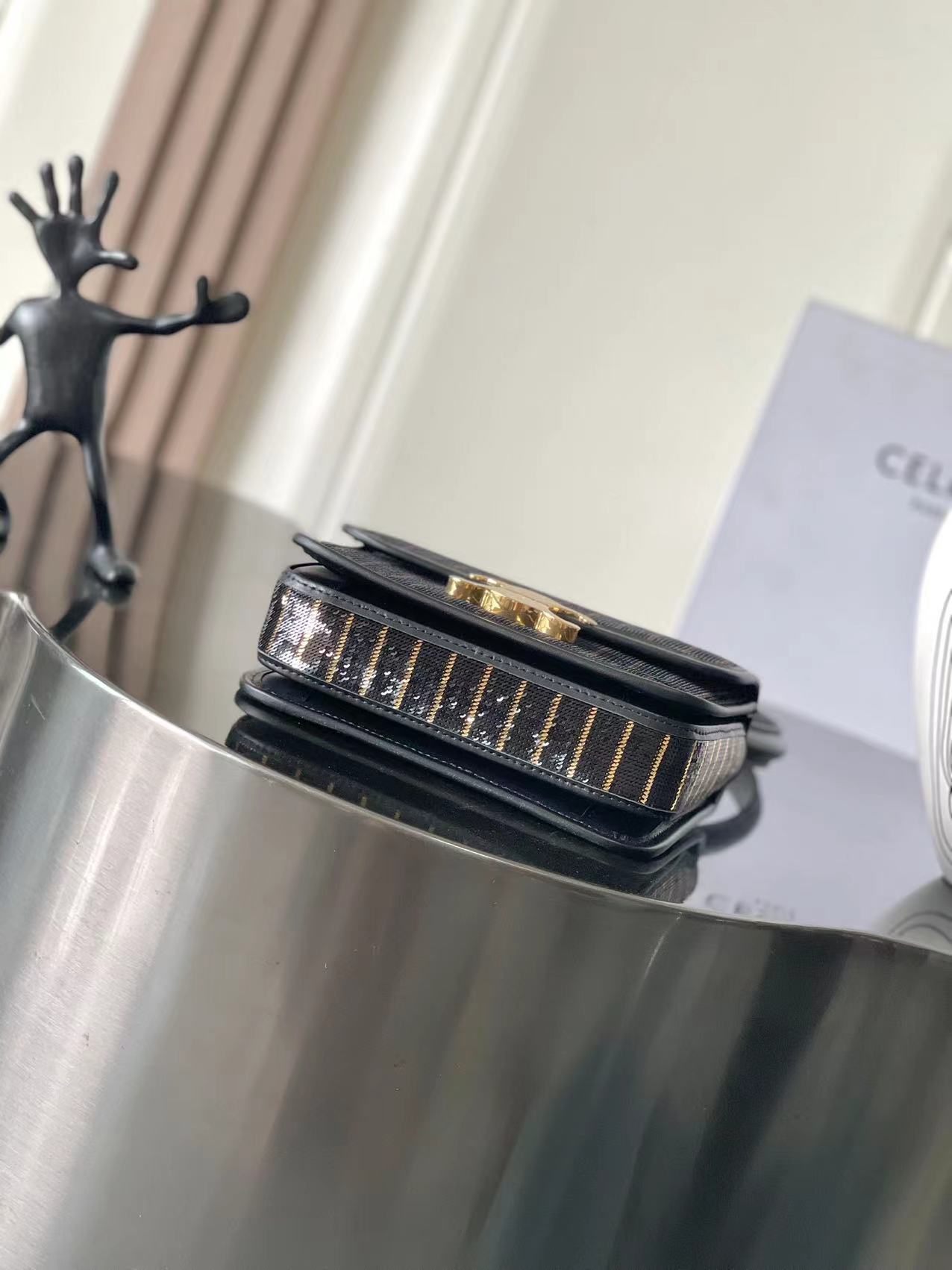 [TOP] CELINE Sequins Bag 18.5x13x6cm - Black