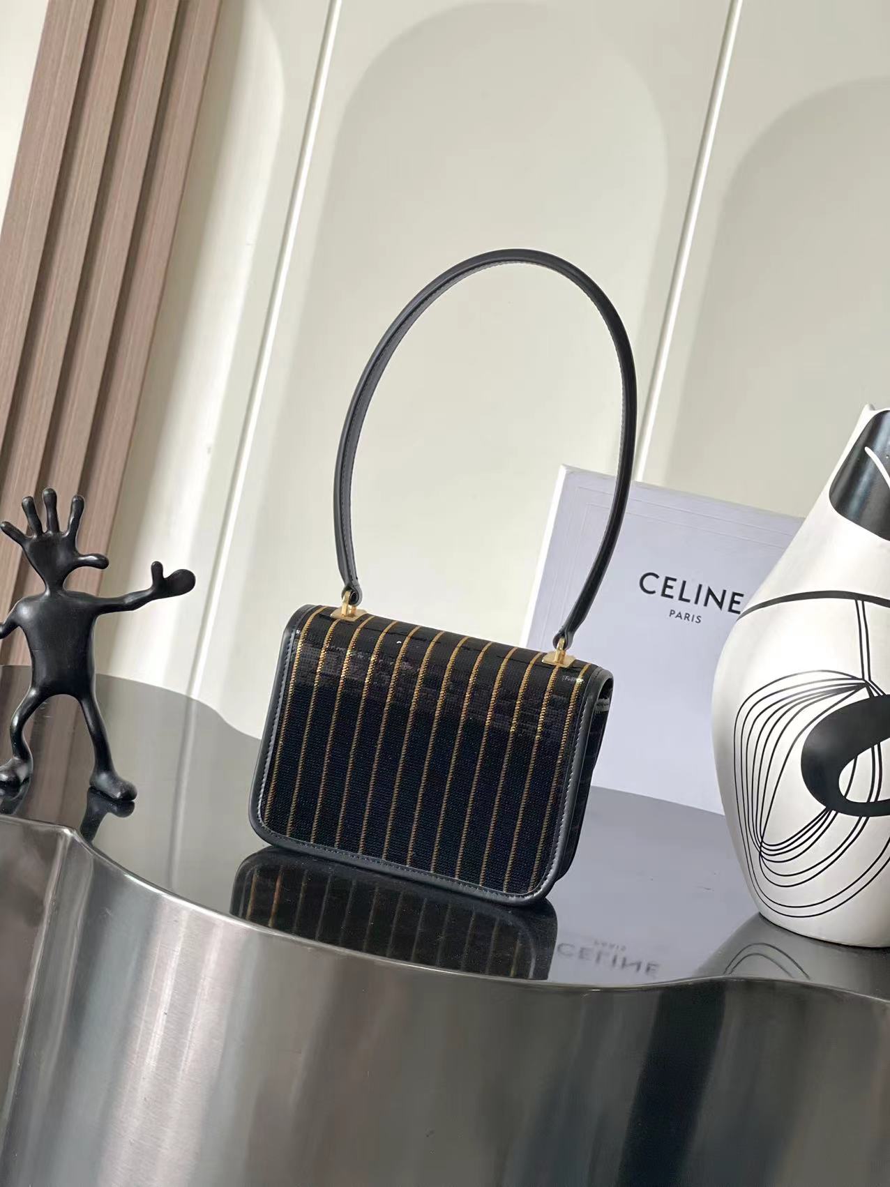 [TOP] CELINE Sequins Bag 18.5x13x6cm - Black