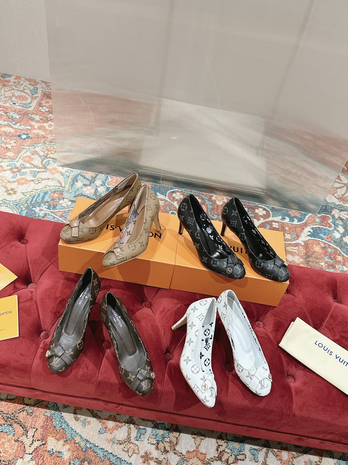 [TOP] Louis Vuitton LV Urban Twist Pumps - 4 Color