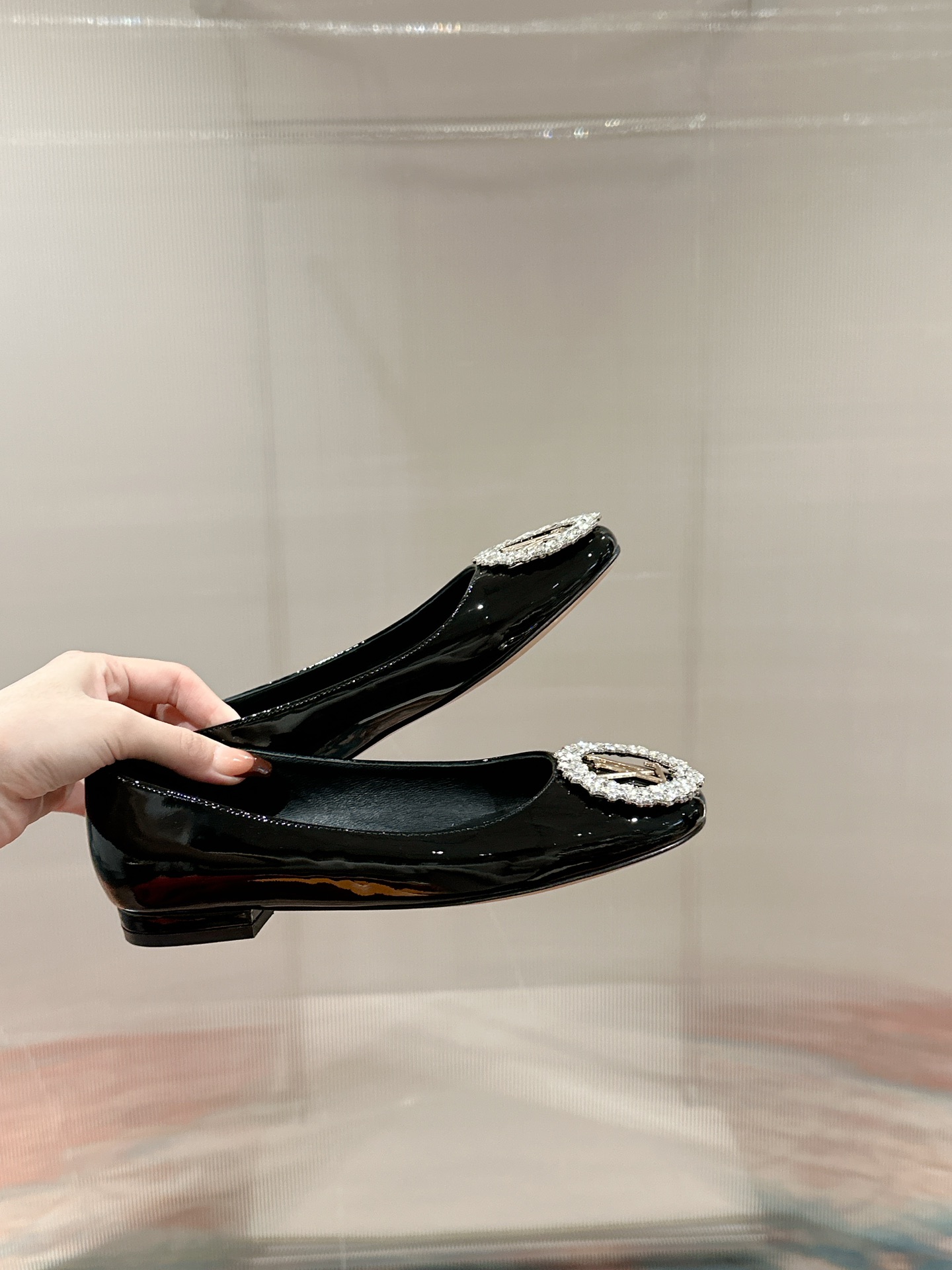 [TOP] Louis Vuitton LV Urban Twist Flats - 5 Colour