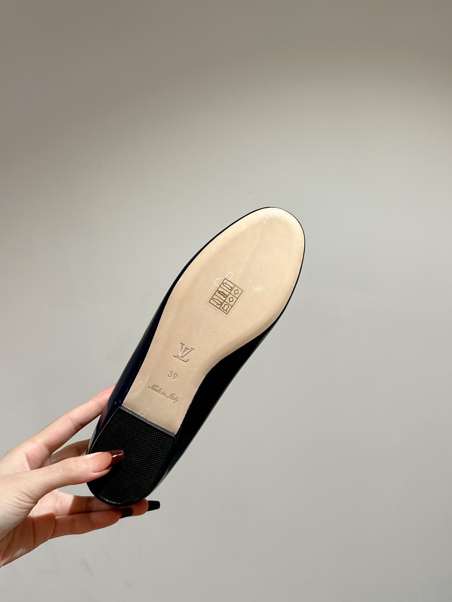 [TOP] Louis Vuitton LV Urban Twist Flats - 5 Colour