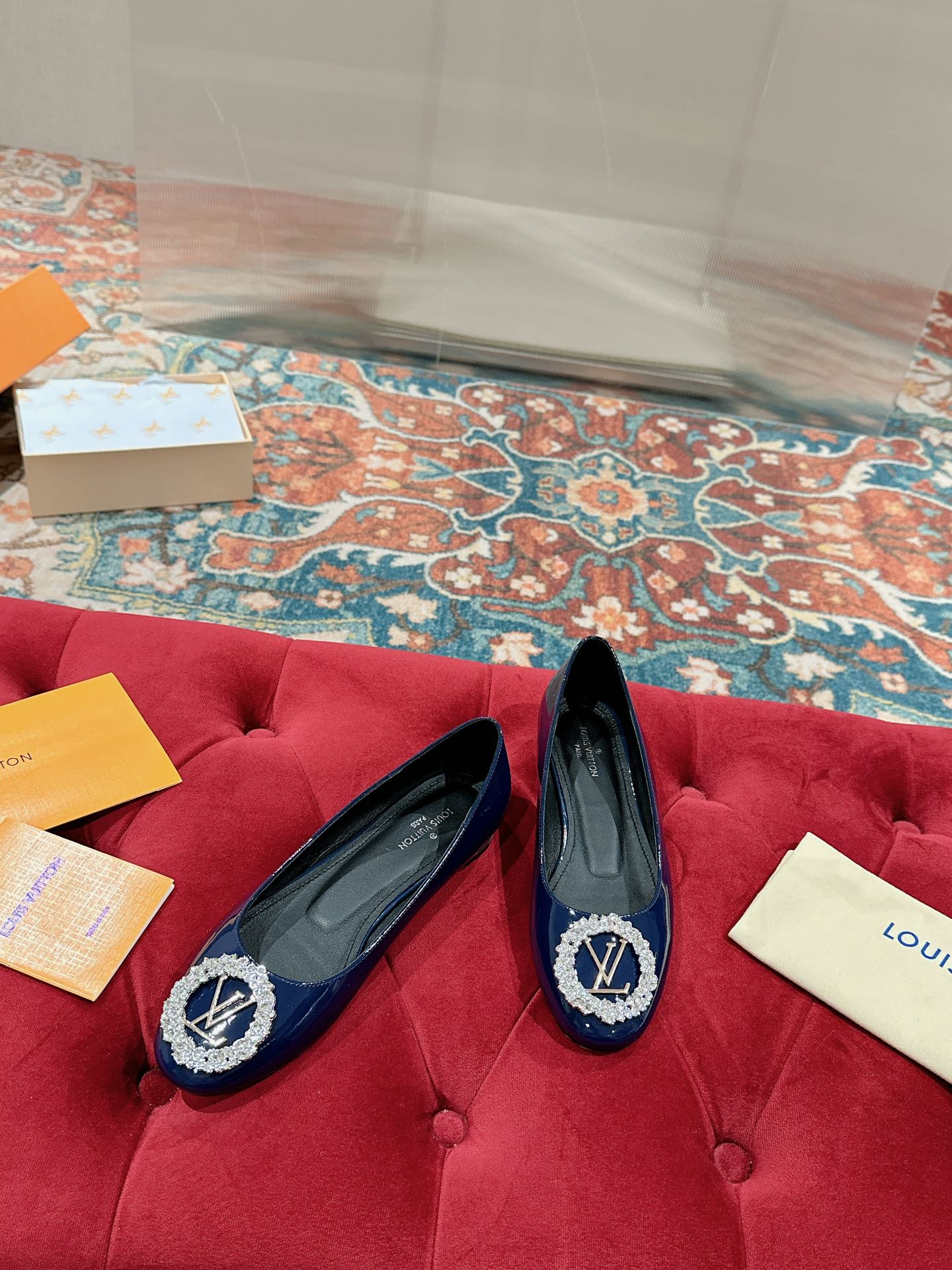 [TOP] Louis Vuitton LV Urban Twist Flats - 5 Colour