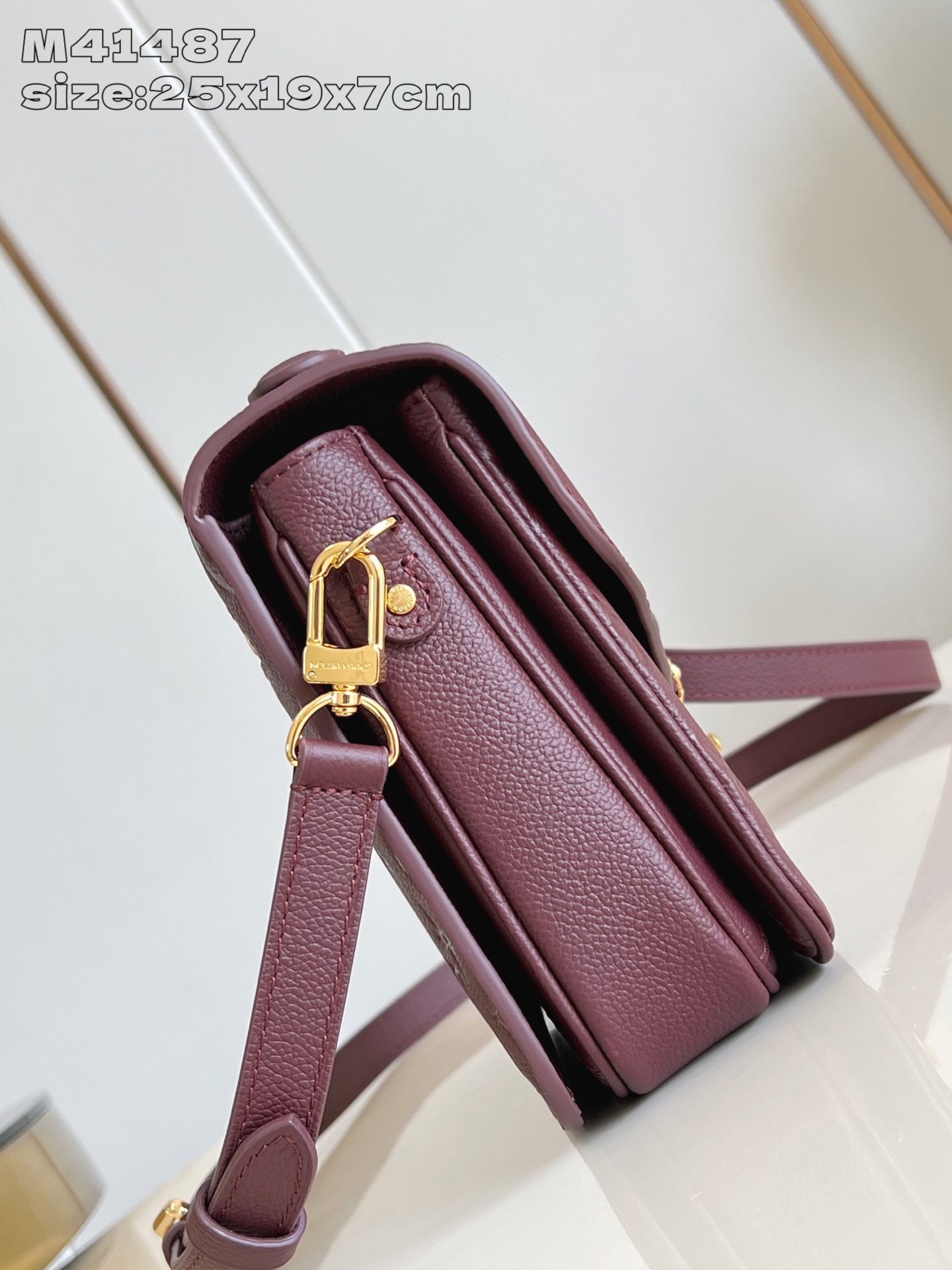 [TOP] Louis Vuitton LV Pochette Métis 25 x 19 x 7 cm-  Claret