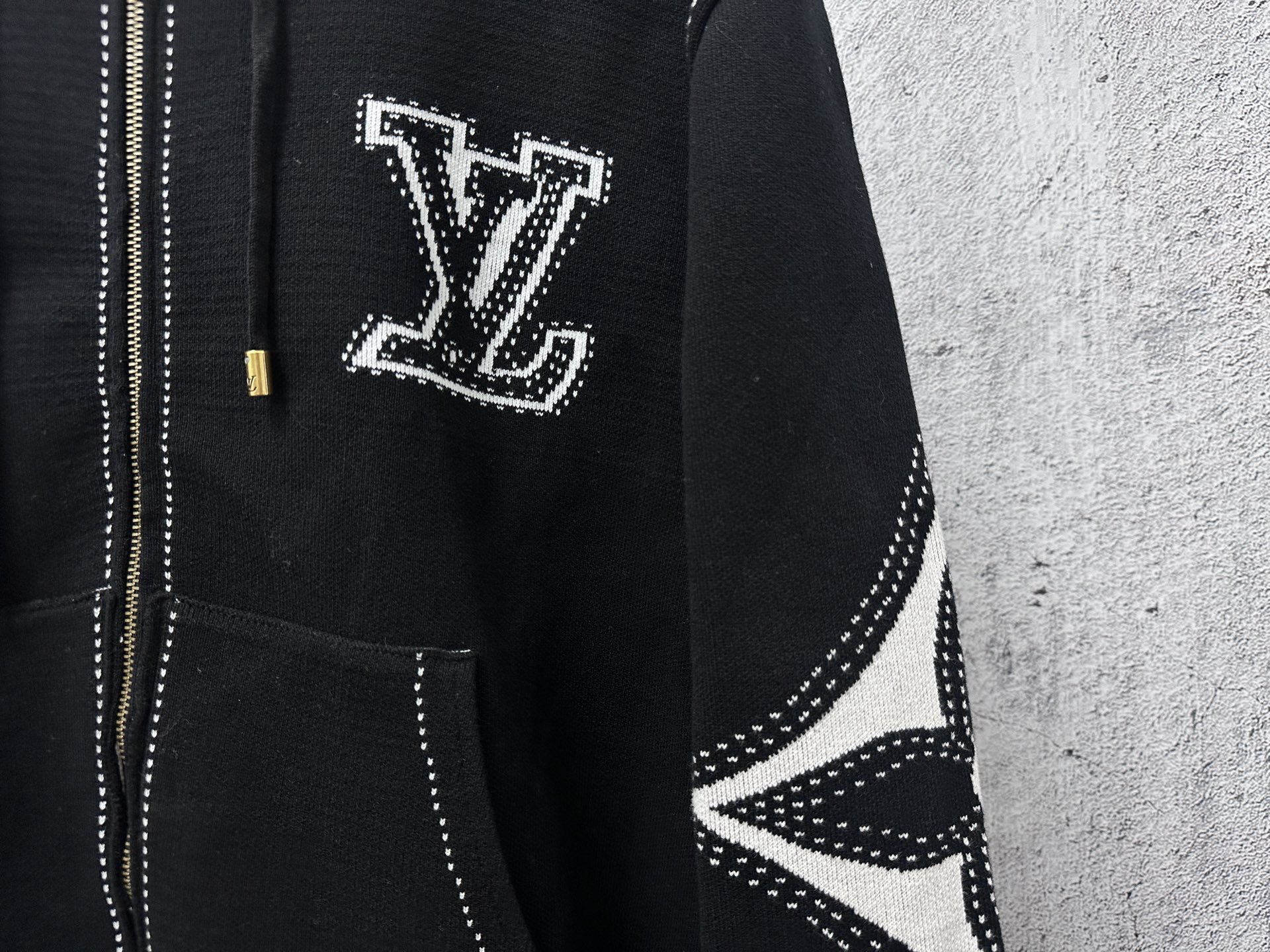 [TOP] Louis Vuitton LV Men's/Women's Jacket - Black