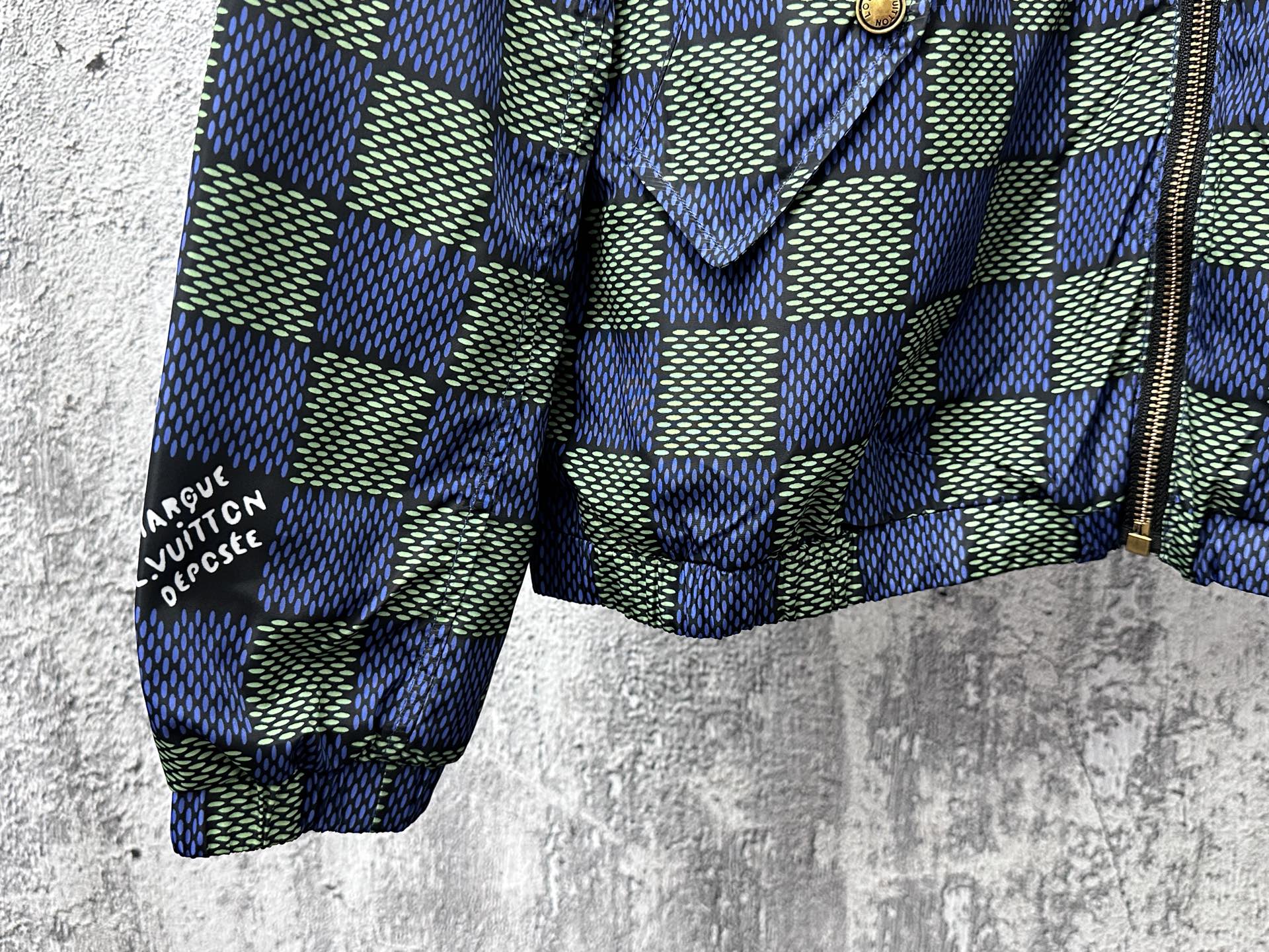 [TOP] Louis Vuitton LV Men's/Women's Reversible Jacket - Monogram