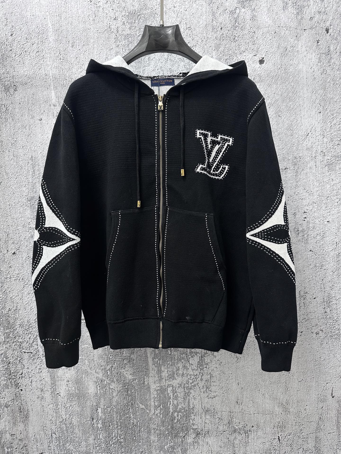 [TOP] Louis Vuitton LV Men's/Women's Jacket - Black