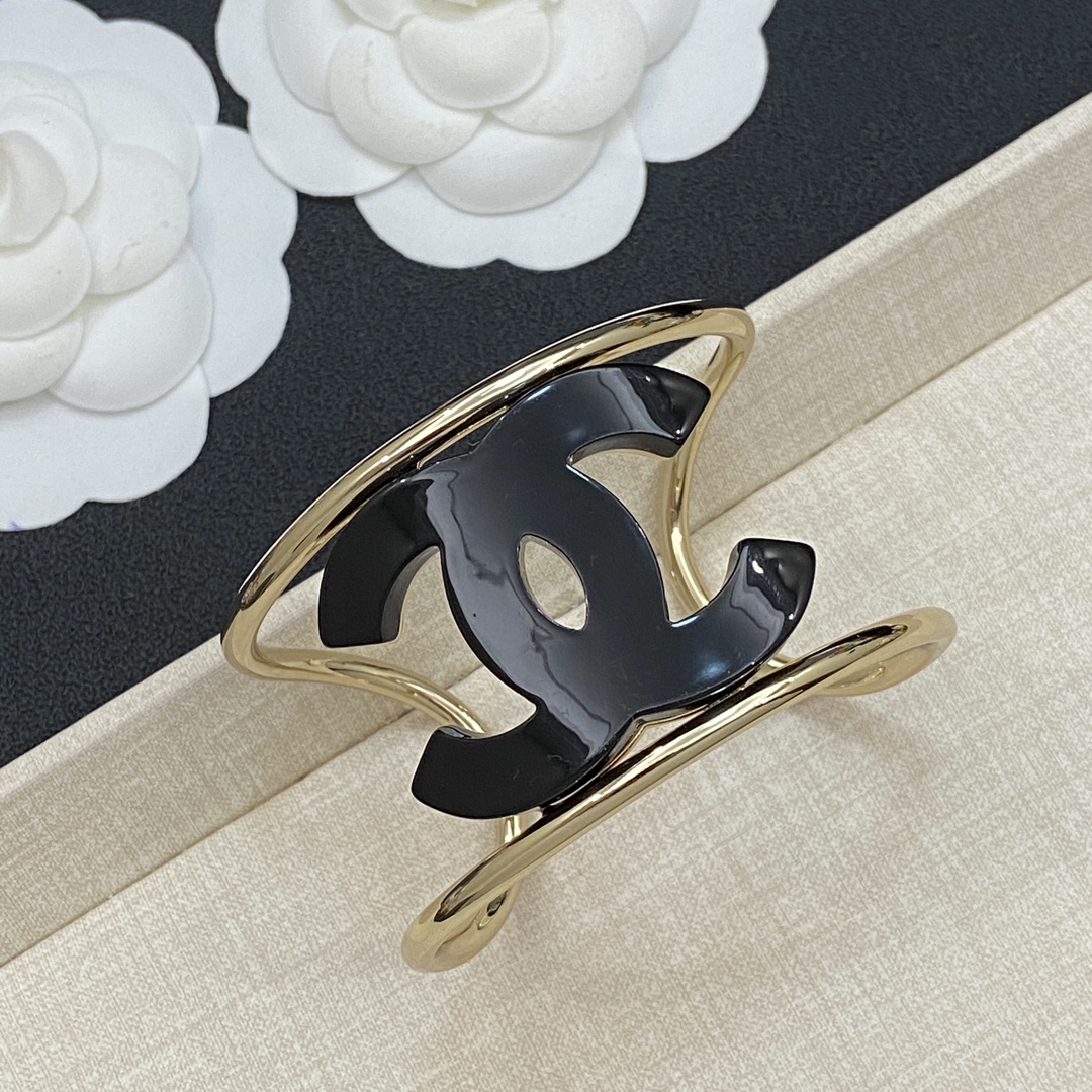 [TOP] CHANEL Bracelet - 2 Colors