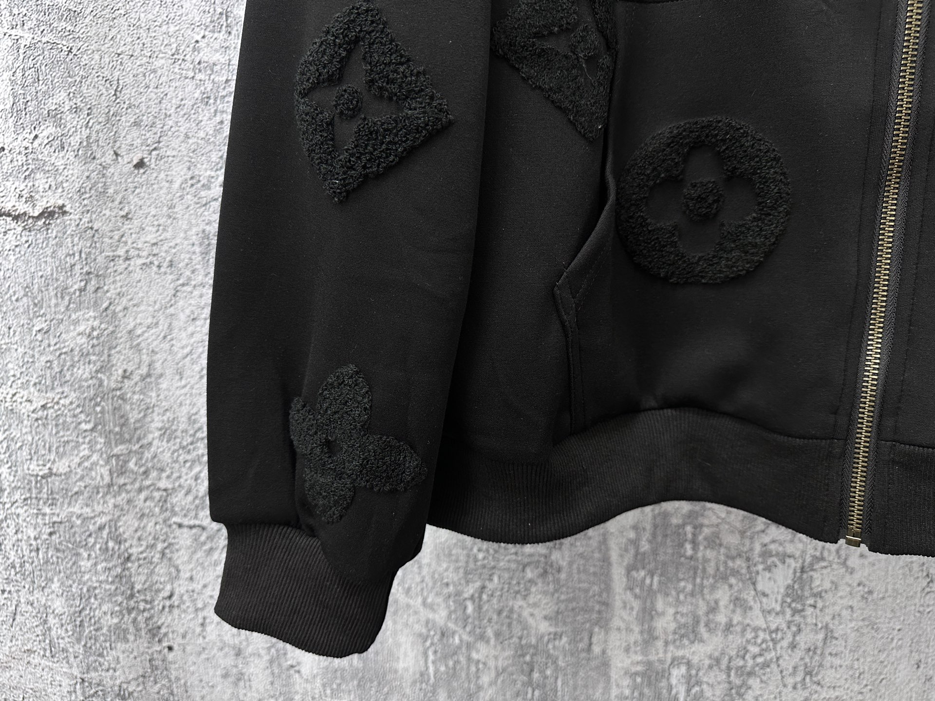 [TOP] Louis Vuitton LV Men's/Women's Jacket - Black