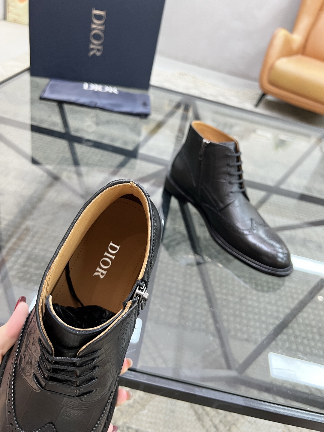 [TOP] Christian Dior Men's Short Boots Calfskin - Black