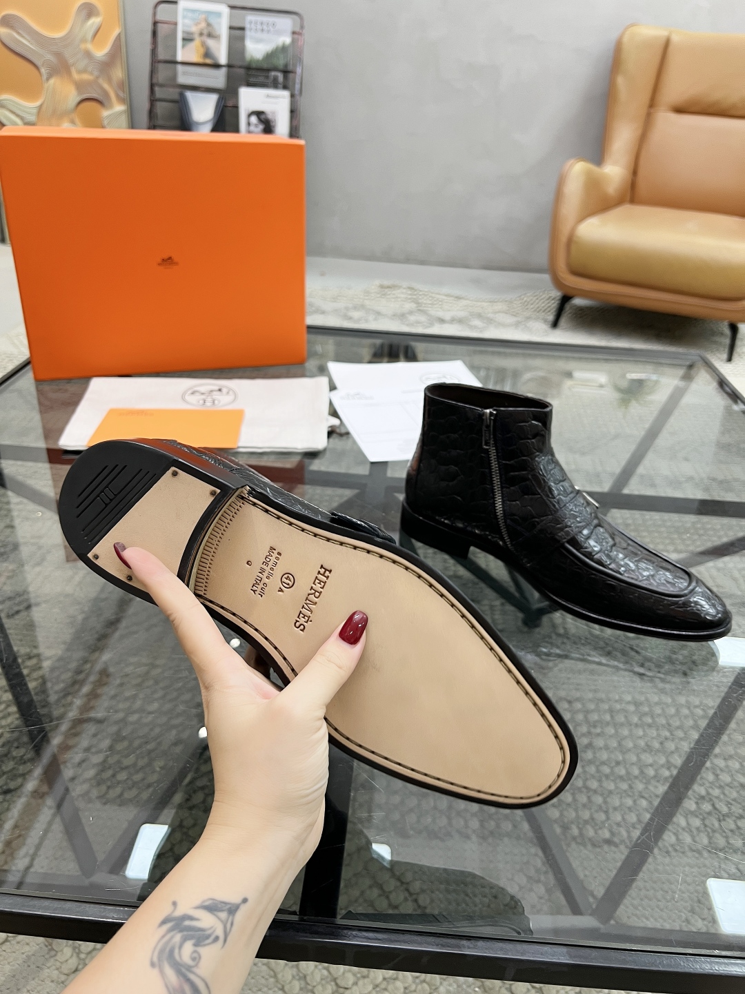 [TOP] HERMES Men's Short Boots Calfskin - Black