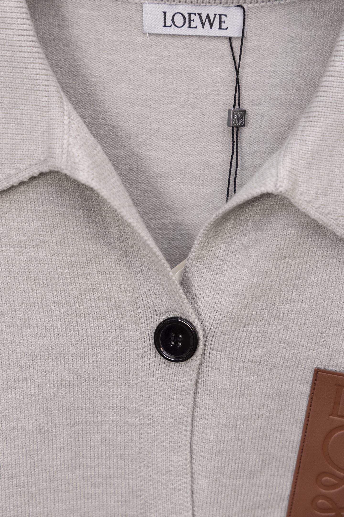 [TOP] LOEWE Knitted Cardigan -  Gray