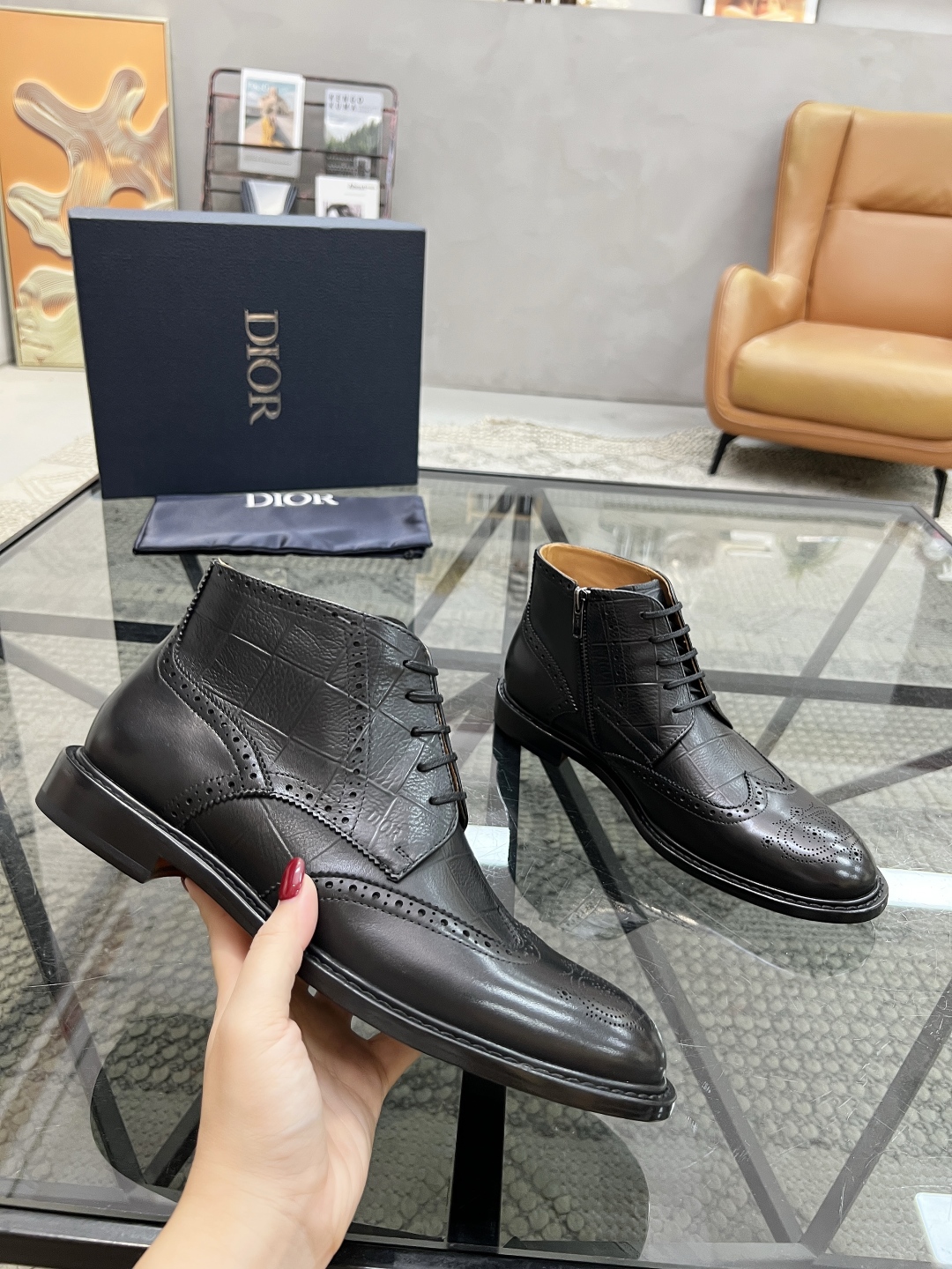 [TOP] Christian Dior Men's Short Boots Calfskin - Black