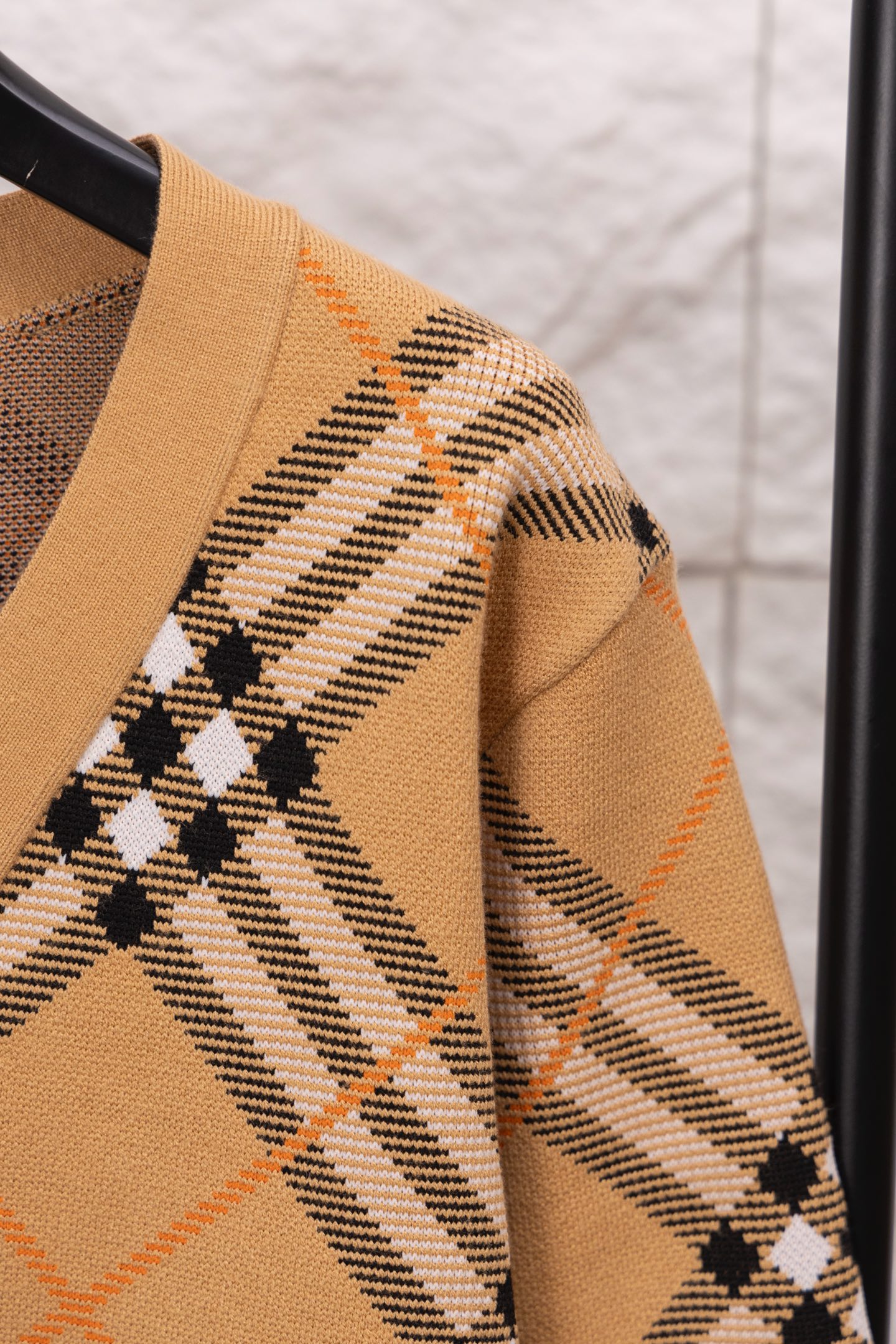 [TOP] BURBERRY Knitted Cardigan -  Khaki