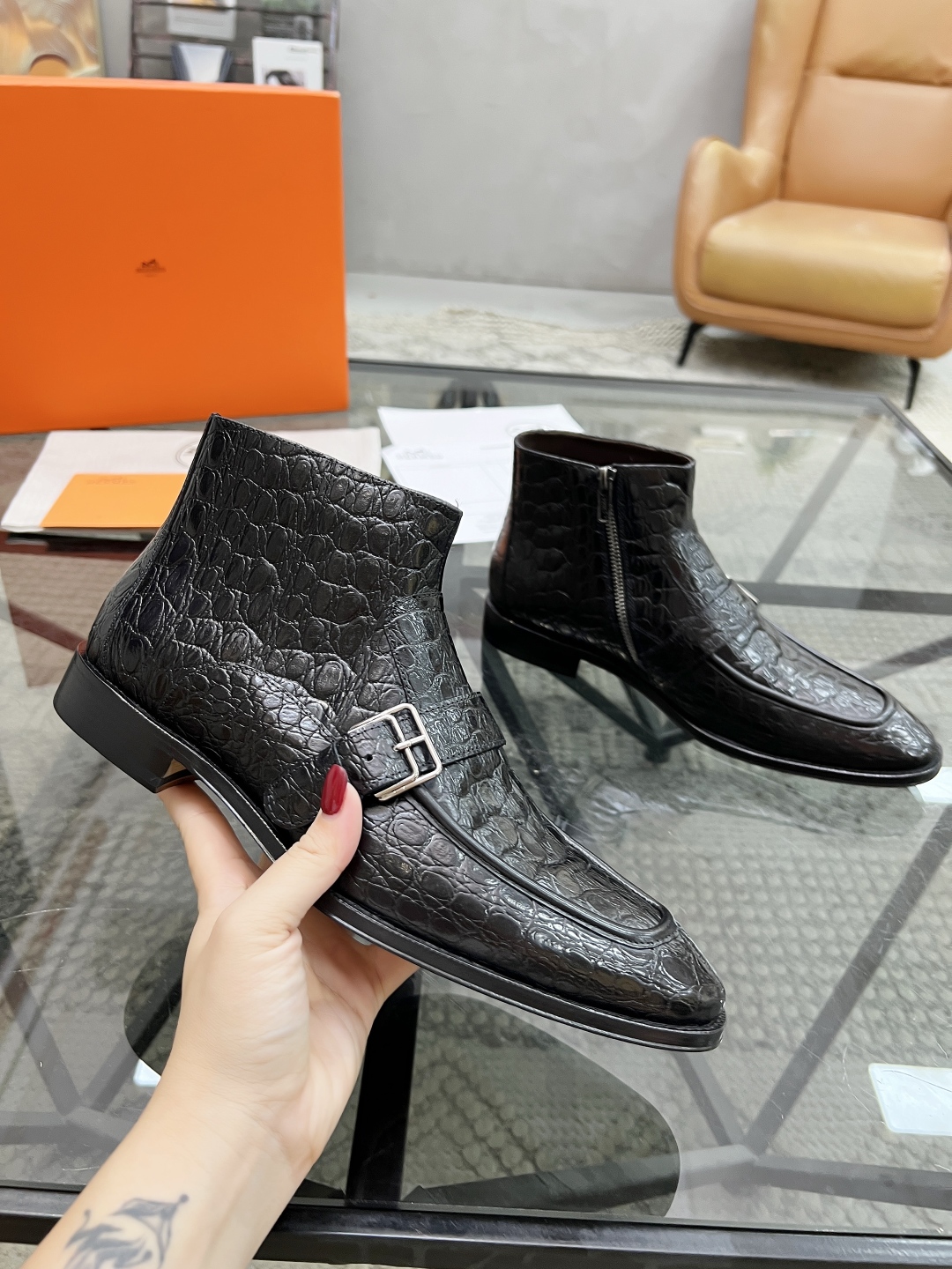 [TOP] HERMES Men's Short Boots Calfskin - Black