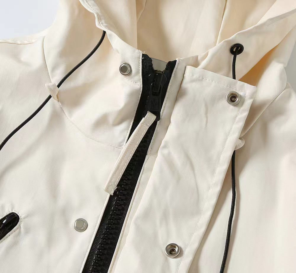 [TOP] Moncler Men's Jacket - White
