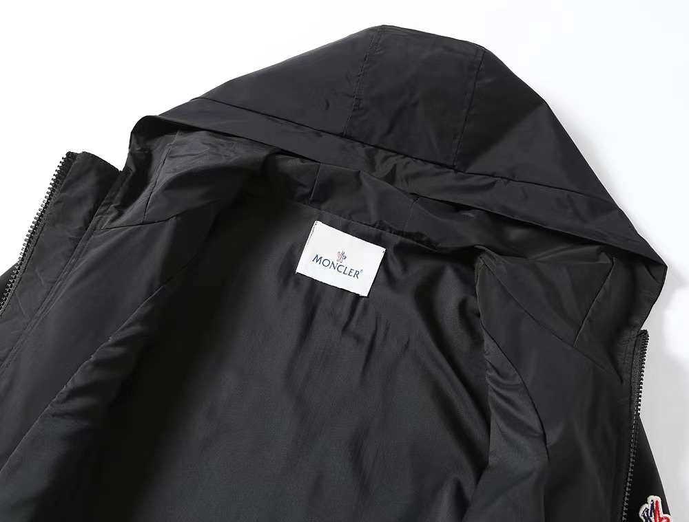 [TOP] Moncler Men's Jacket - Black