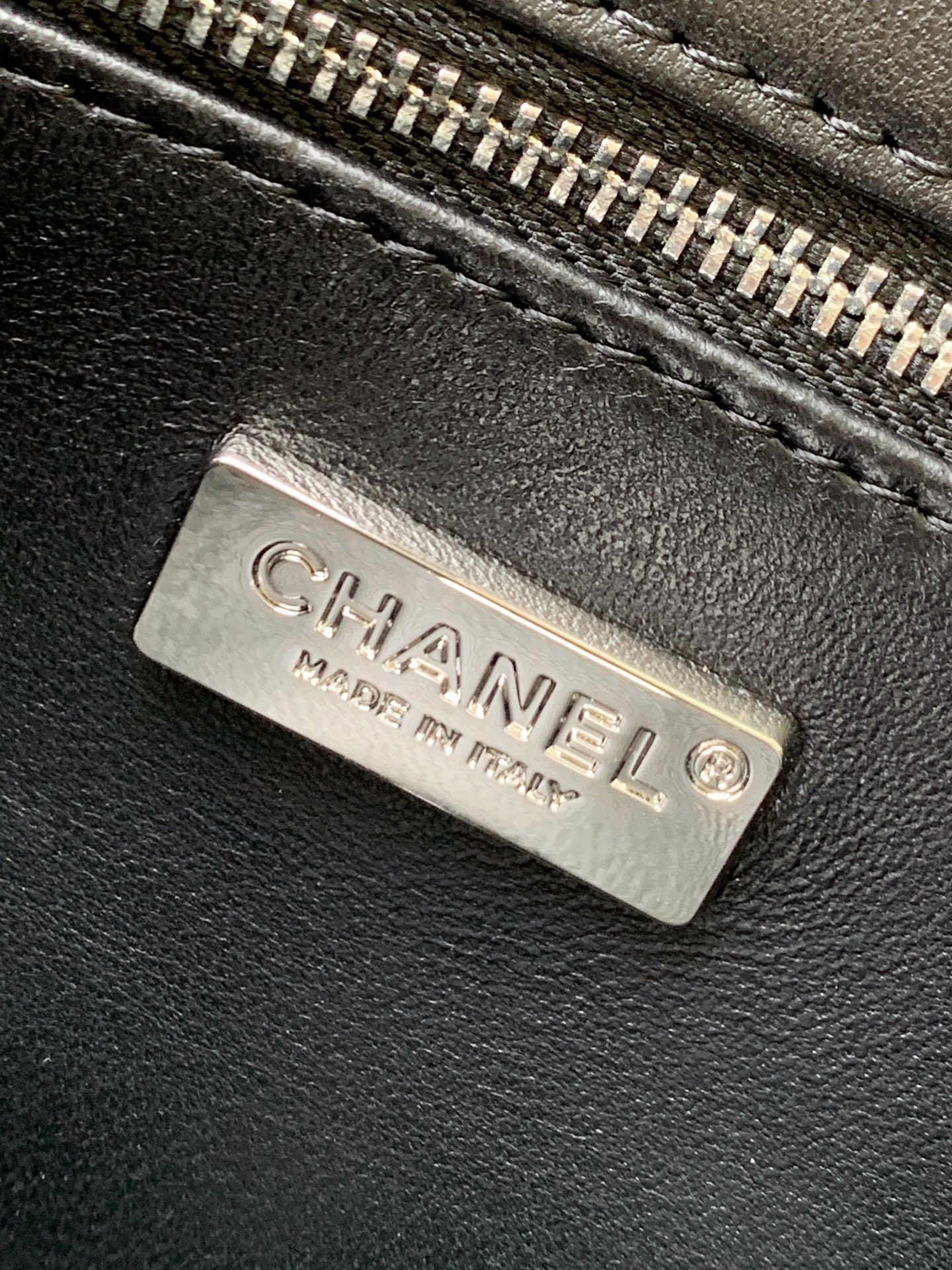 [TOP] CHANEL Classic Flap Bag CF Sequins 21*14*8cm - Black